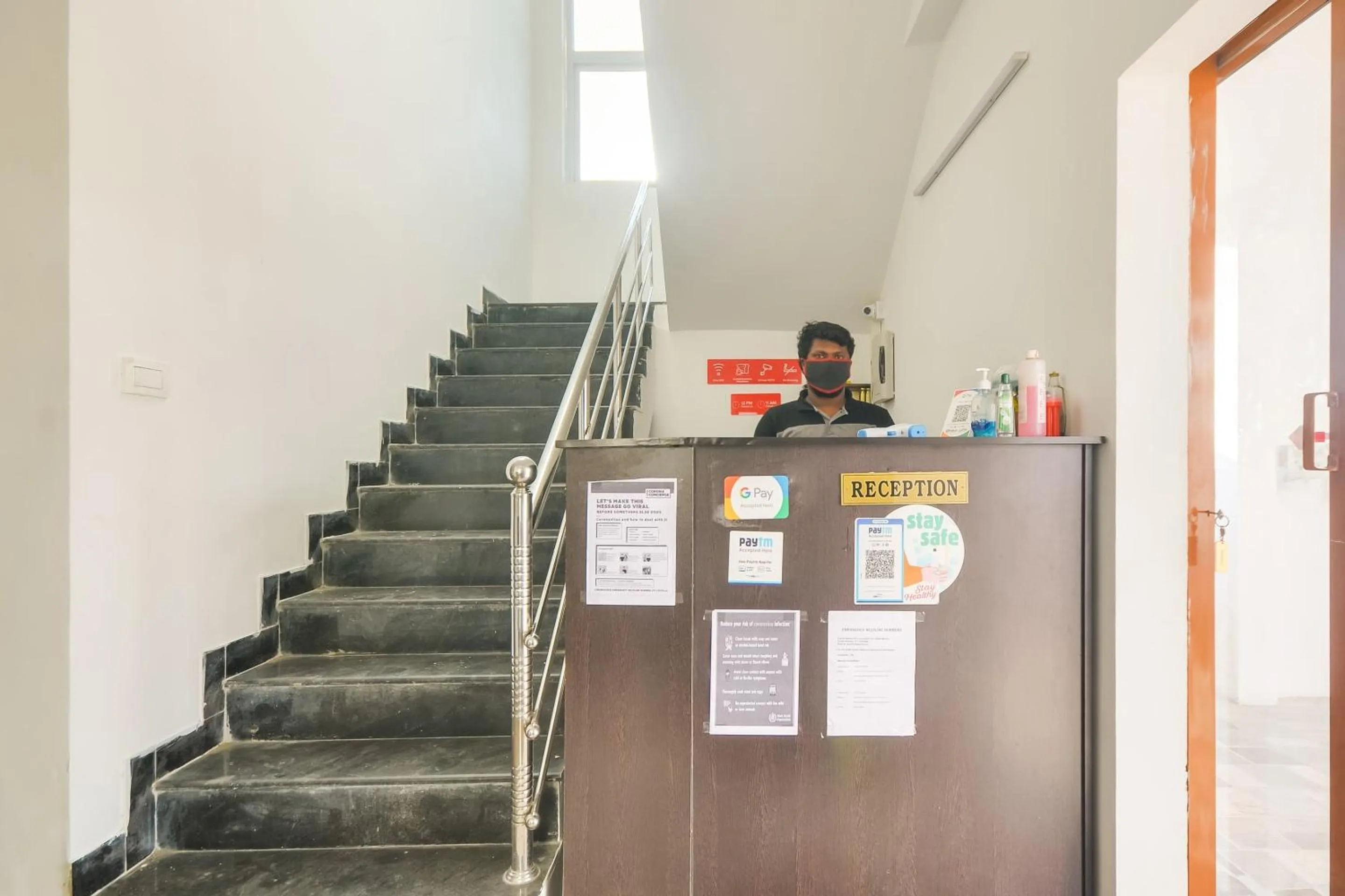 Lobby or reception in Super OYO Flagship New Cresent Park