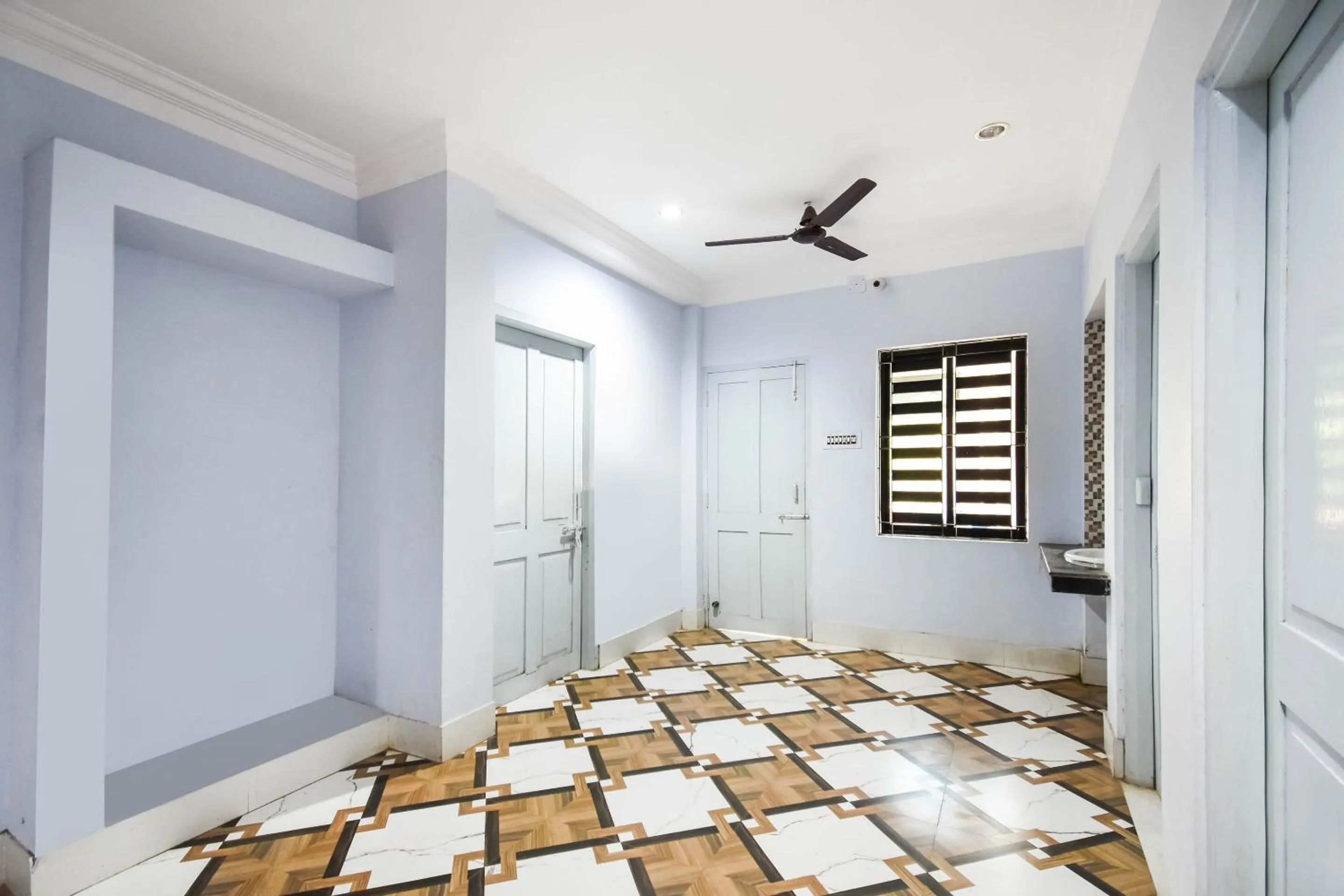 Lobby or reception, Bed in Hotel O Pradhan Palace