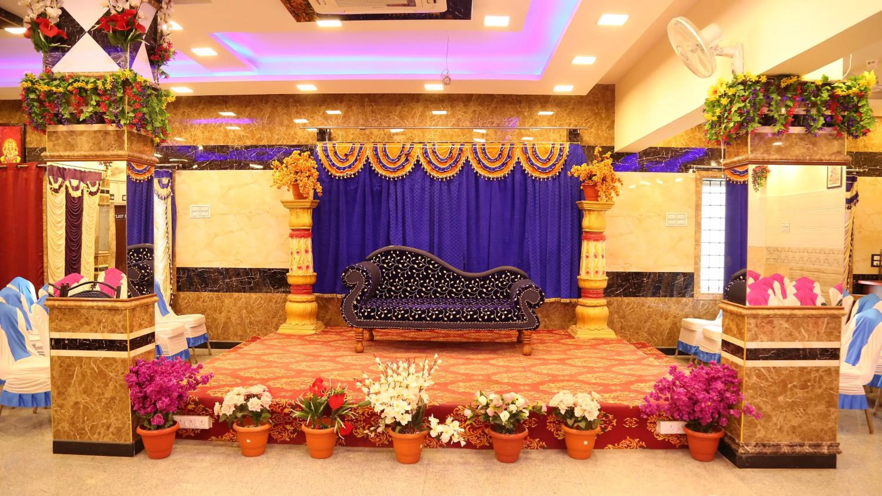 Banquet/Function facilities in Kumaran Millenium Residency