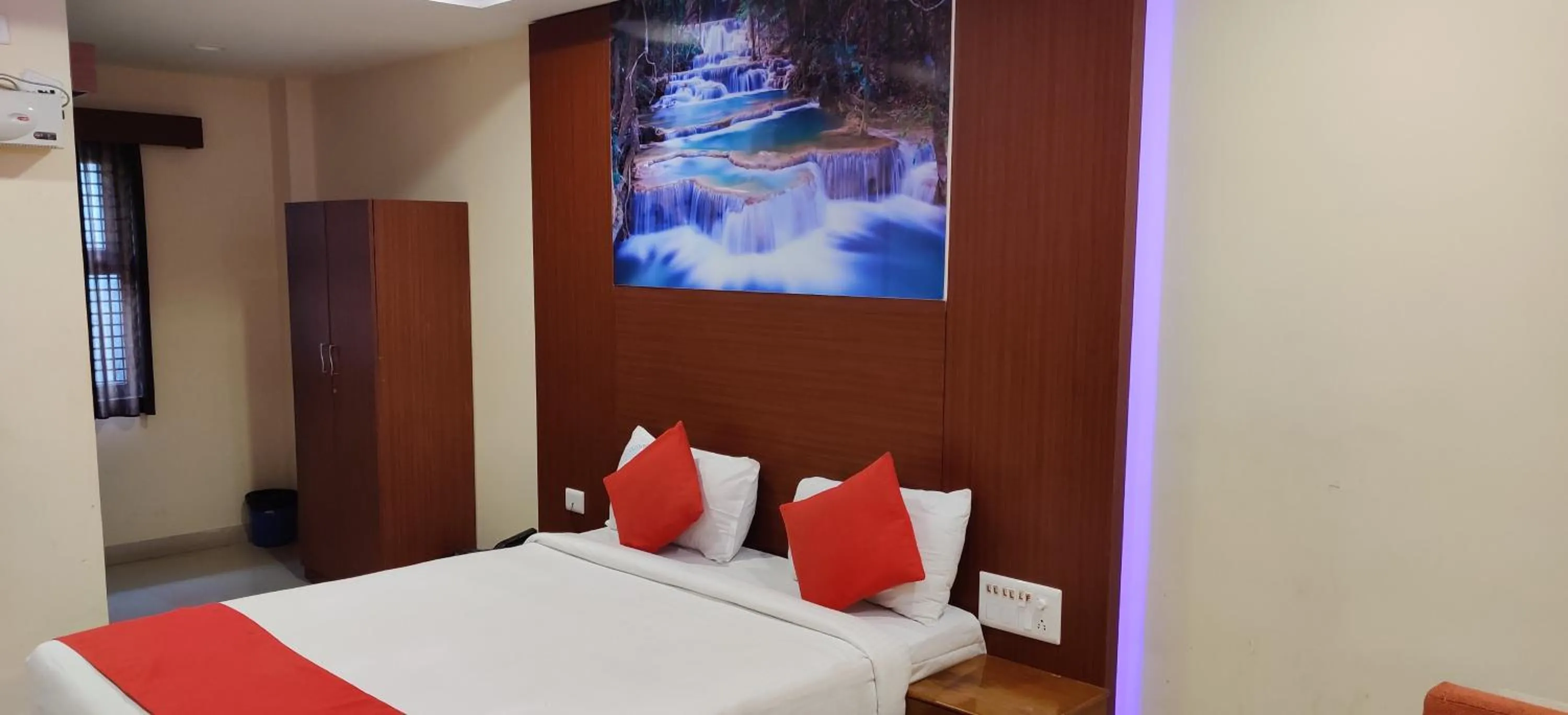 cot, Bed in Kumaran Millenium Residency