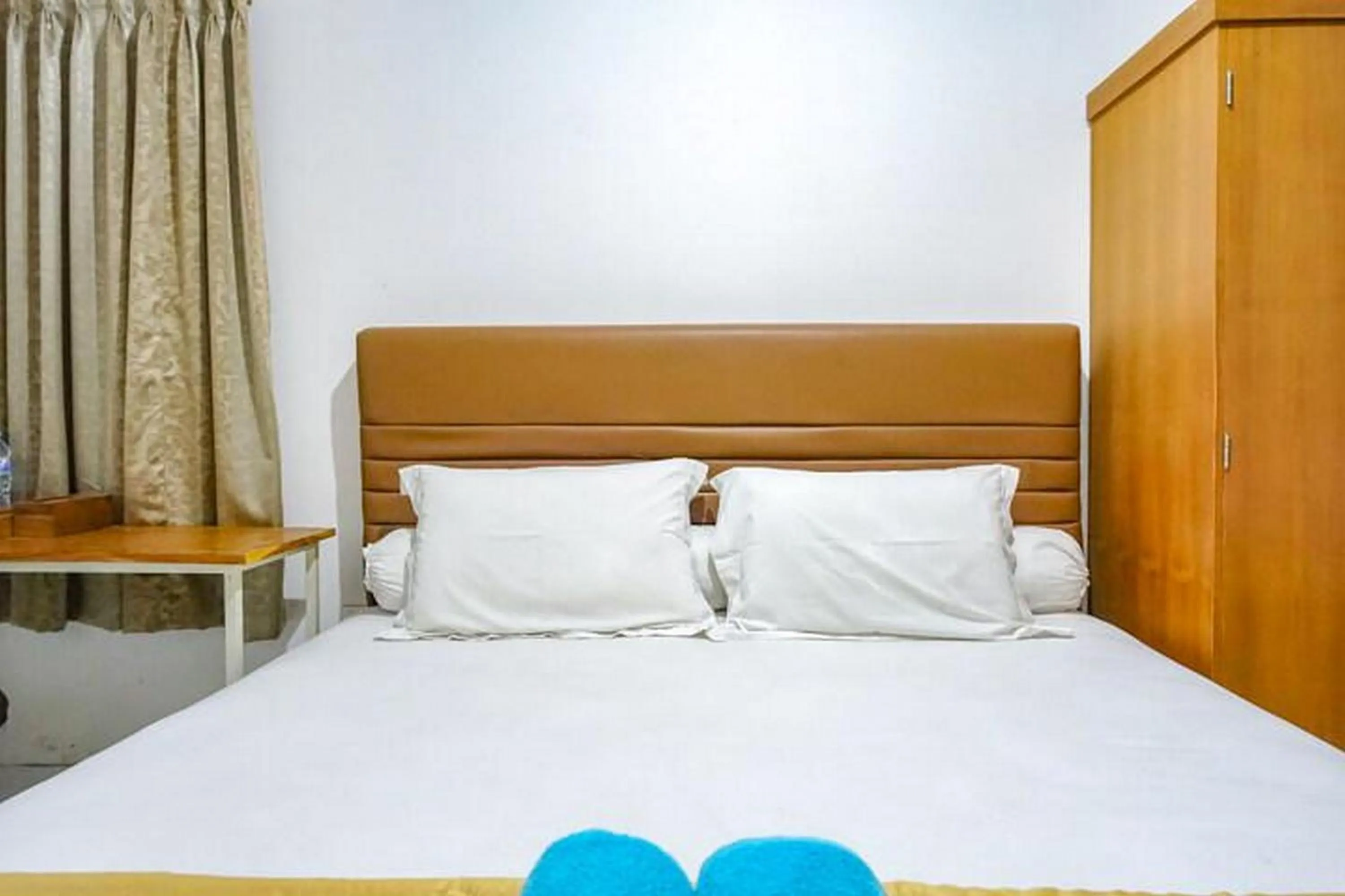 Bedroom, Bed in Sofia Residence Syariah Mitra RedDoorz