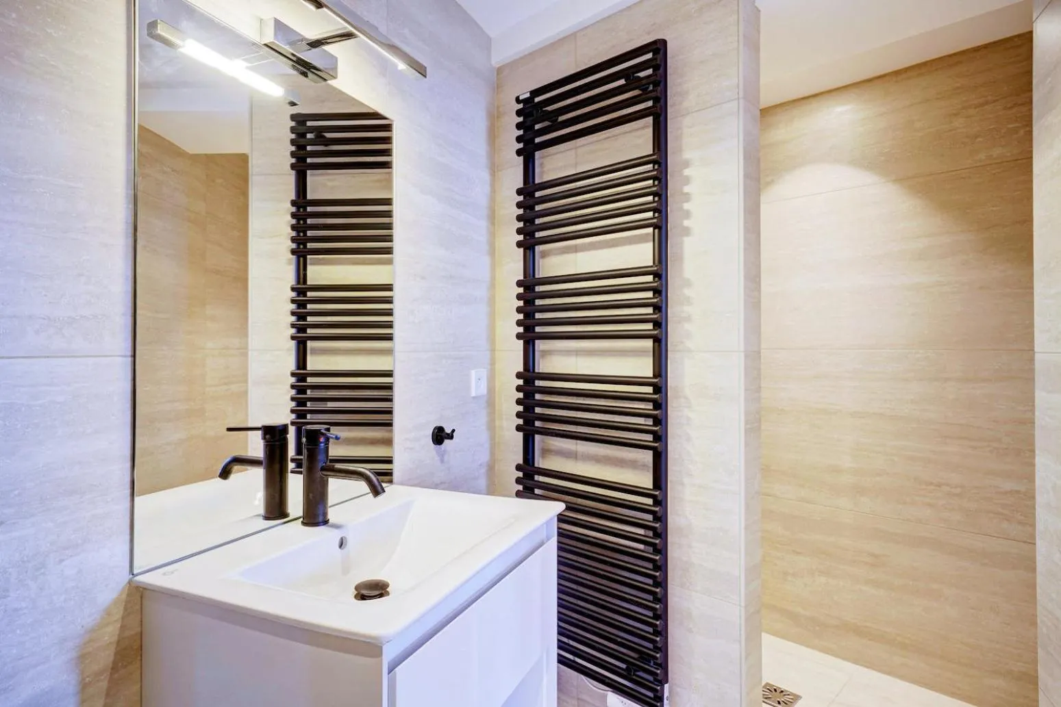 Bathroom in Apartments Du Louvre St Honoré