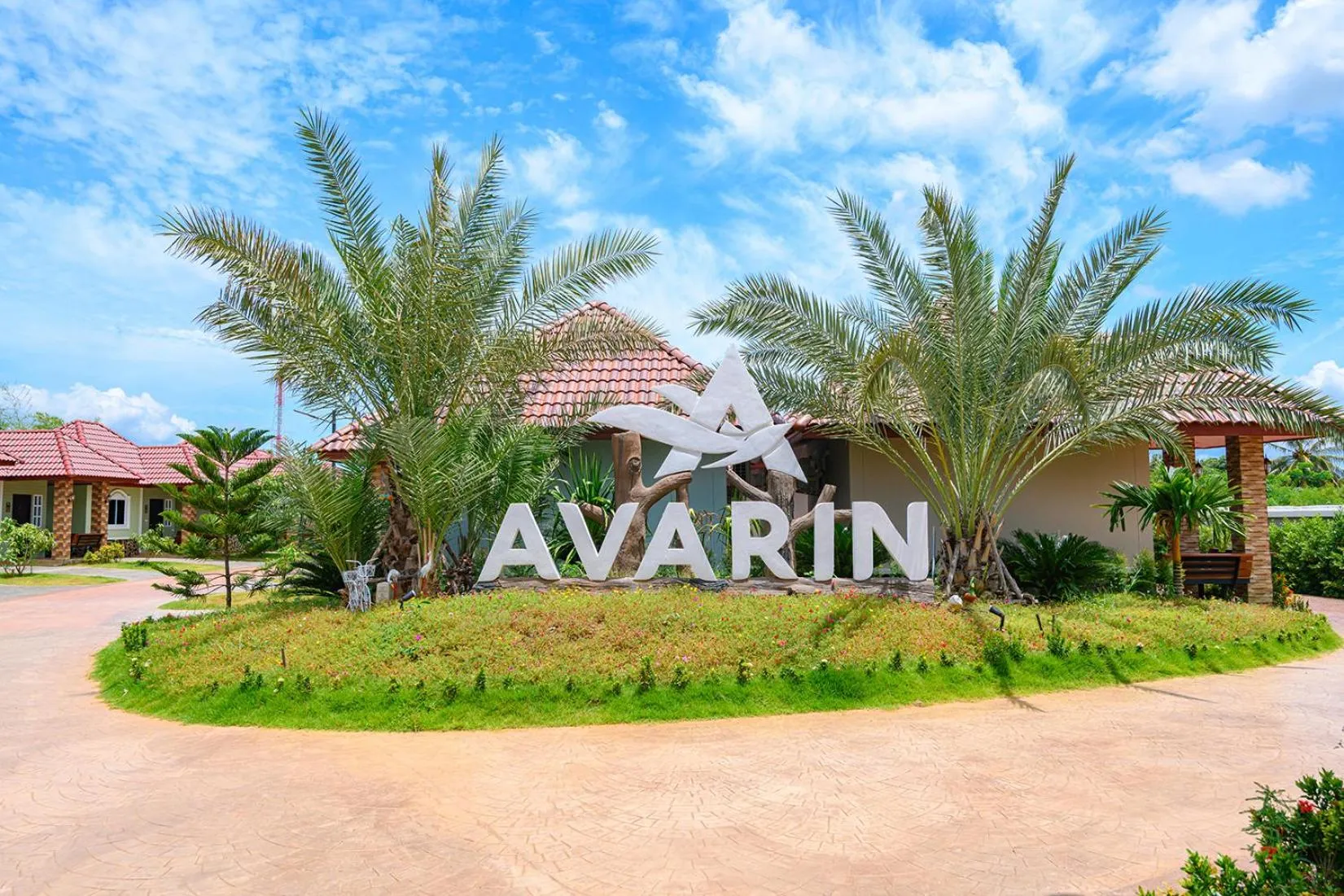 Avarin Resort