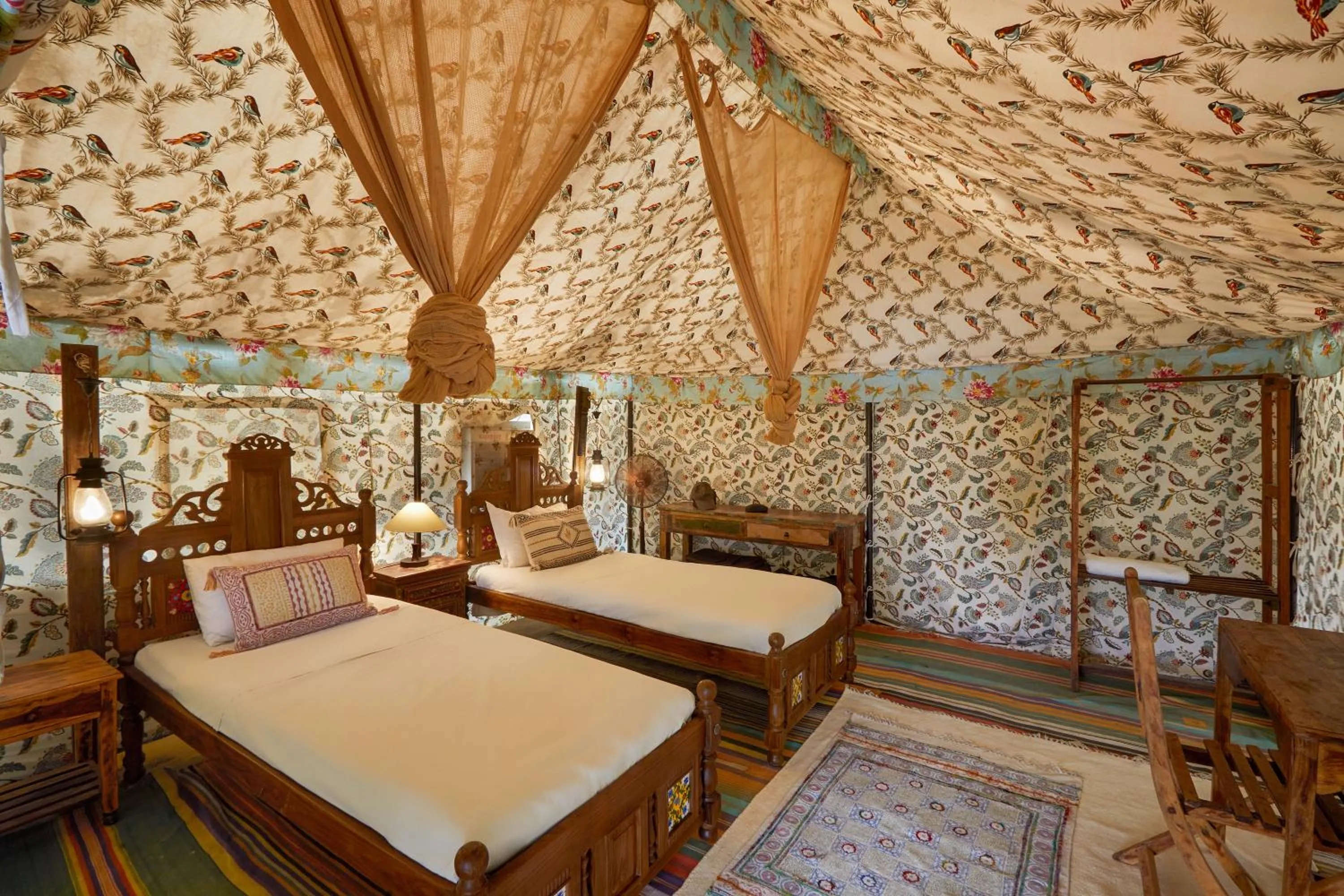Bedroom, Bed in Pangarh Lake Retreat