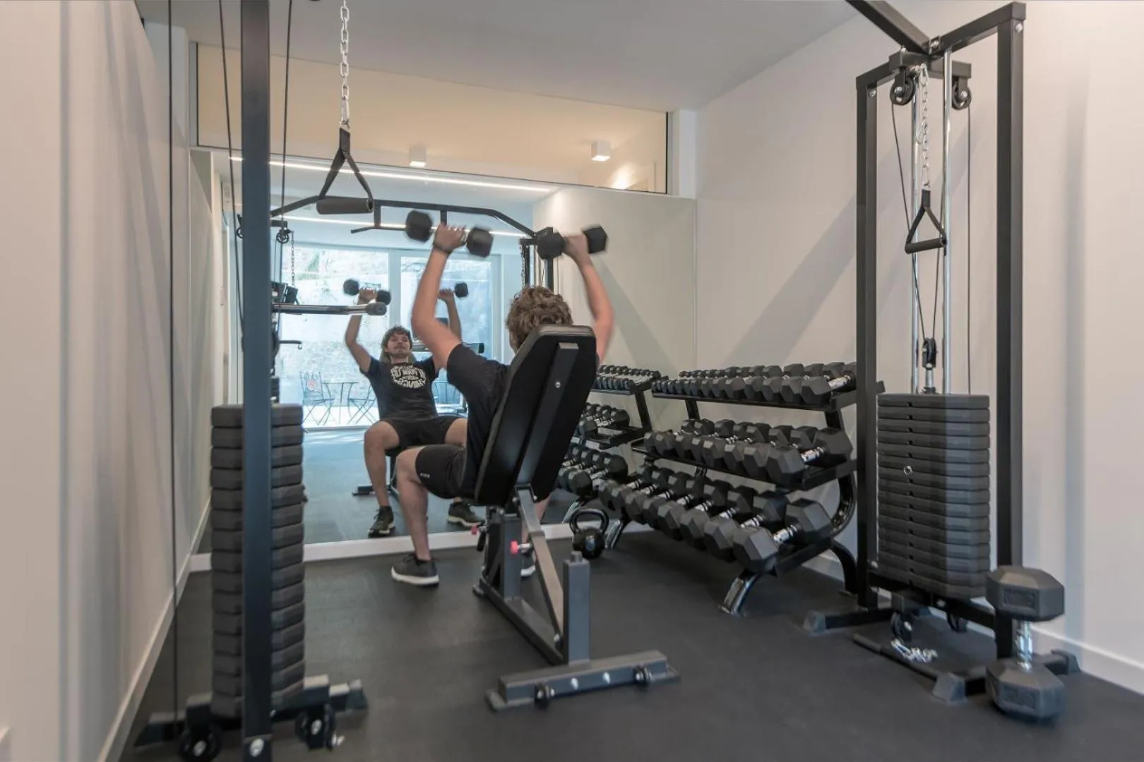 Fitness centre/facilities in Residence La Torre con private park