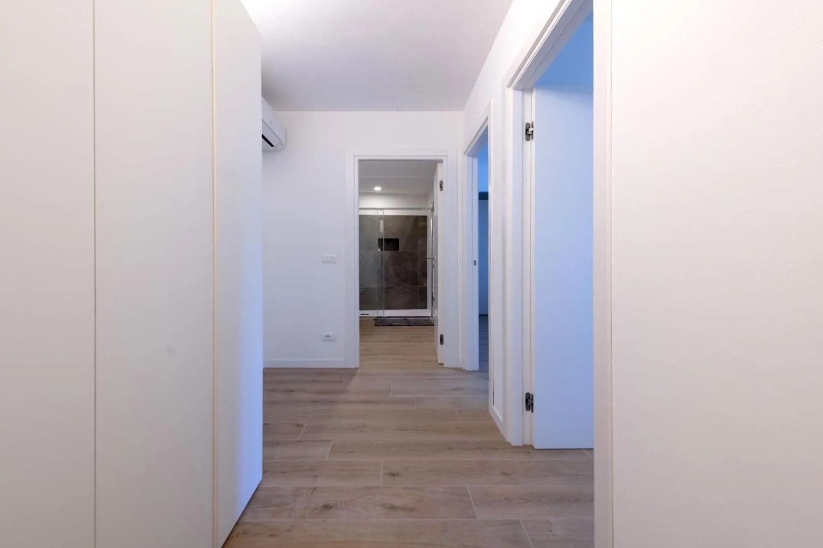 Area and facilities in Residence La Torre con private park