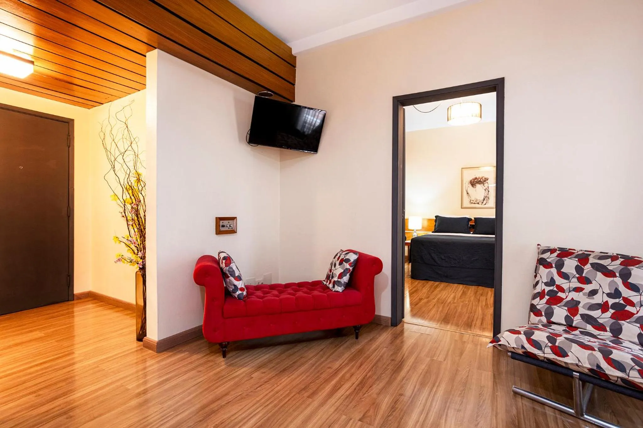 Communal lounge/ TV room in Nikkey Palace Hotel