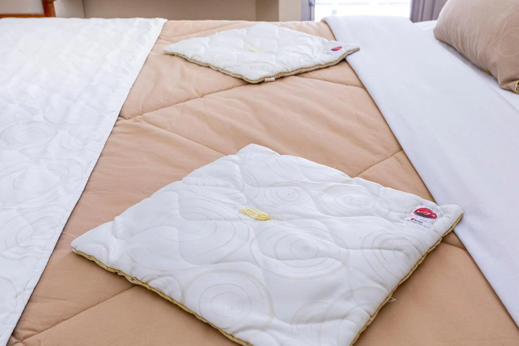 Photo of the whole room, Bed in Nikkey Palace Hotel