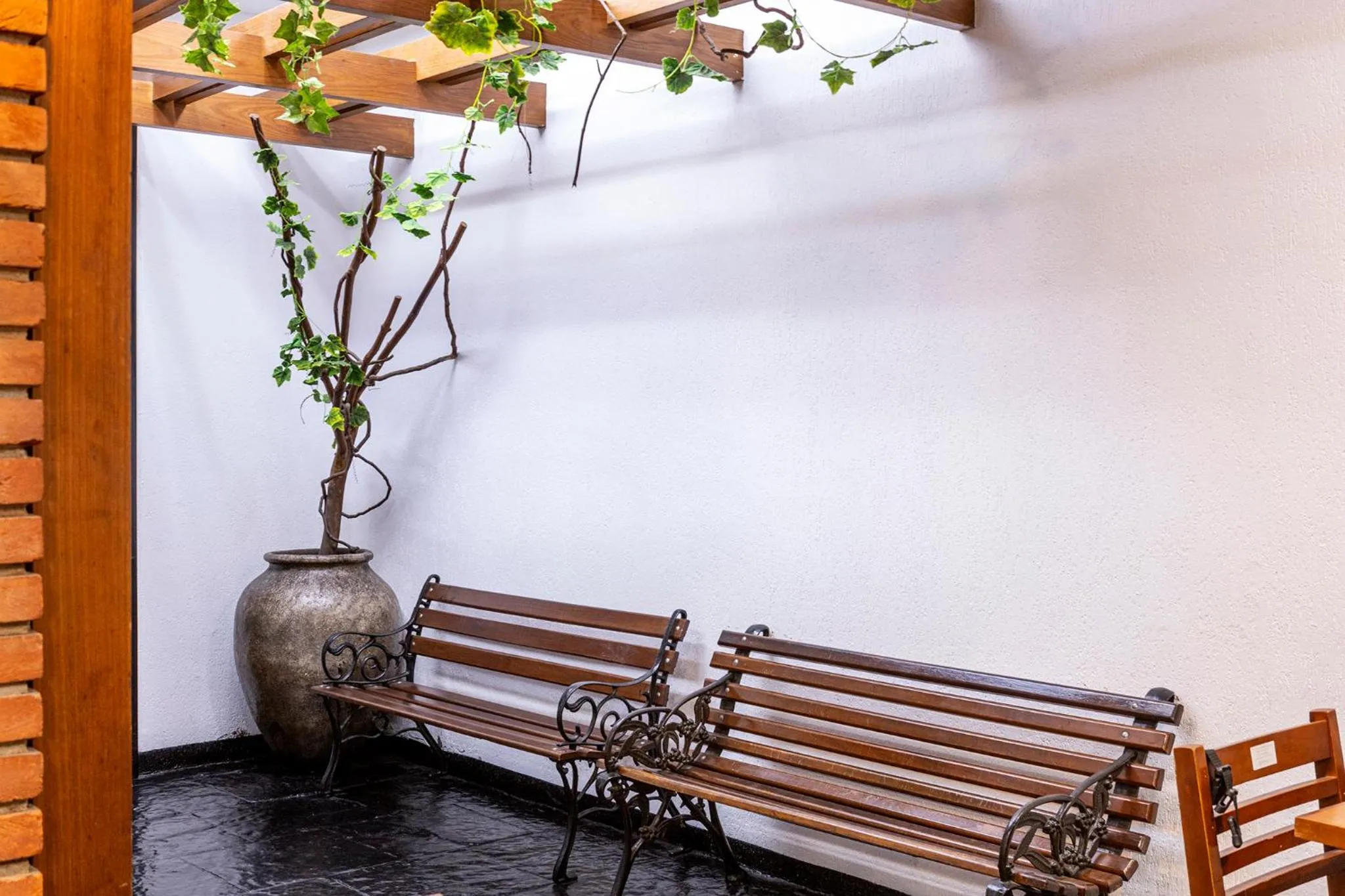 Seating area in Nikkey Palace Hotel