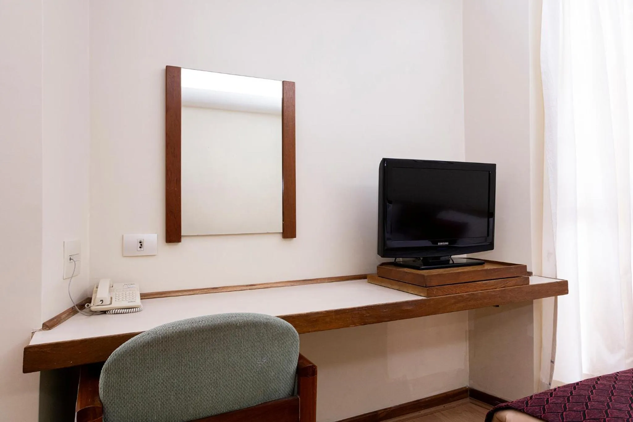 TV and multimedia in Nikkey Palace Hotel