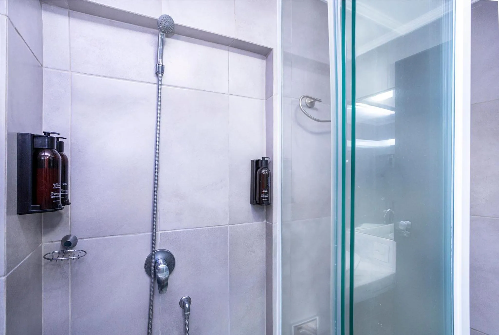 Bathroom in Nikkey Palace Hotel