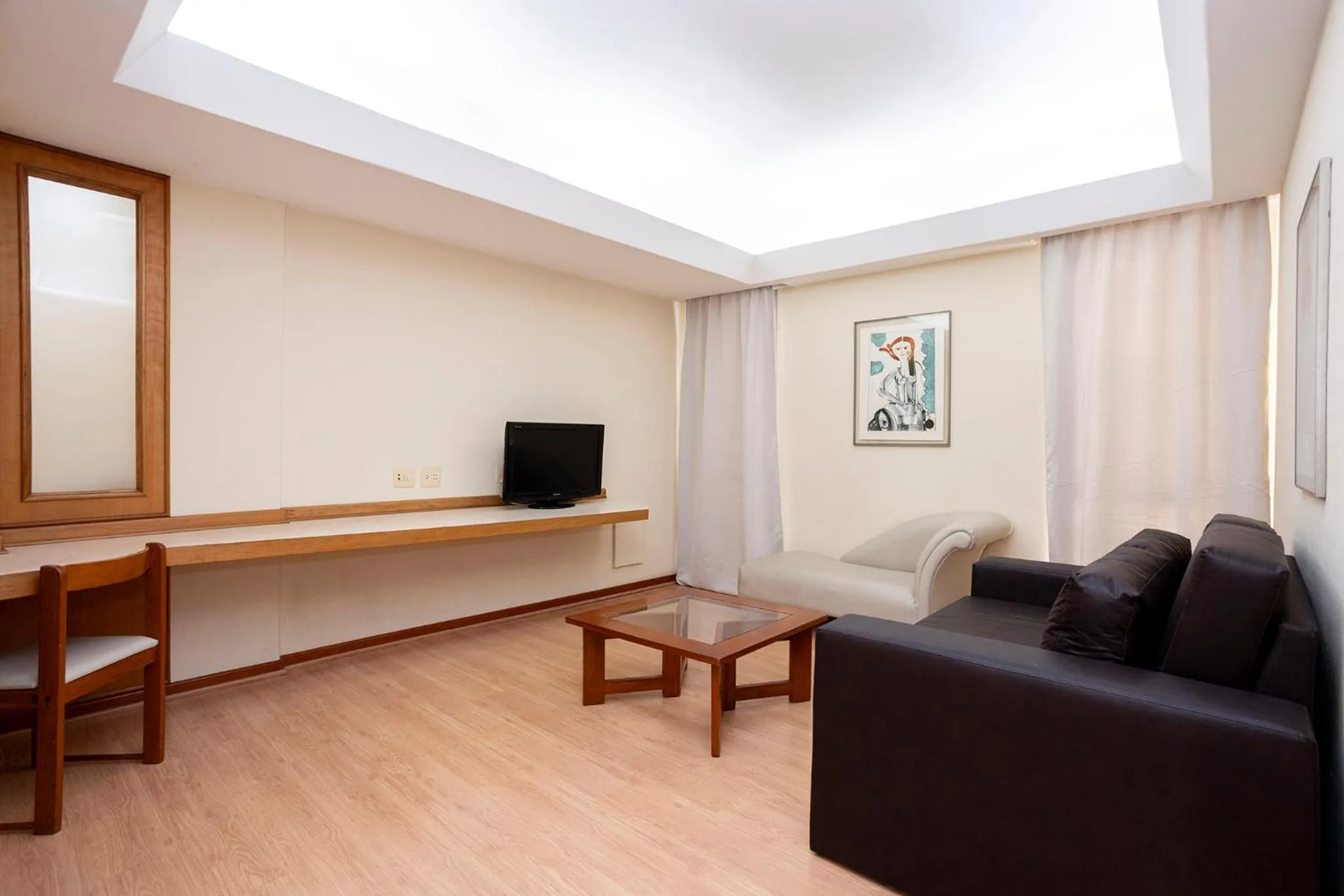 TV and multimedia in Nikkey Palace Hotel