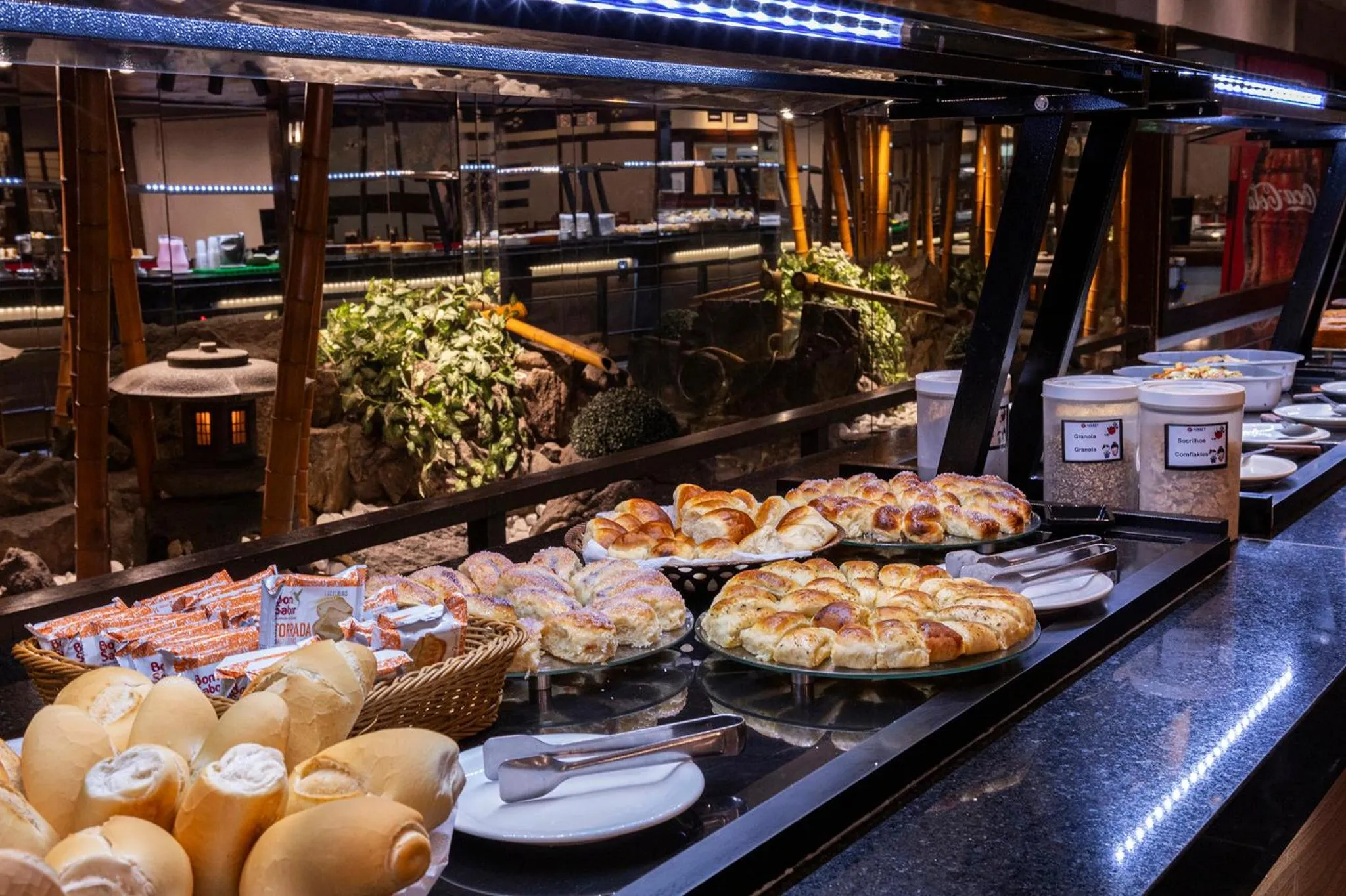 Buffet breakfast in Nikkey Palace Hotel