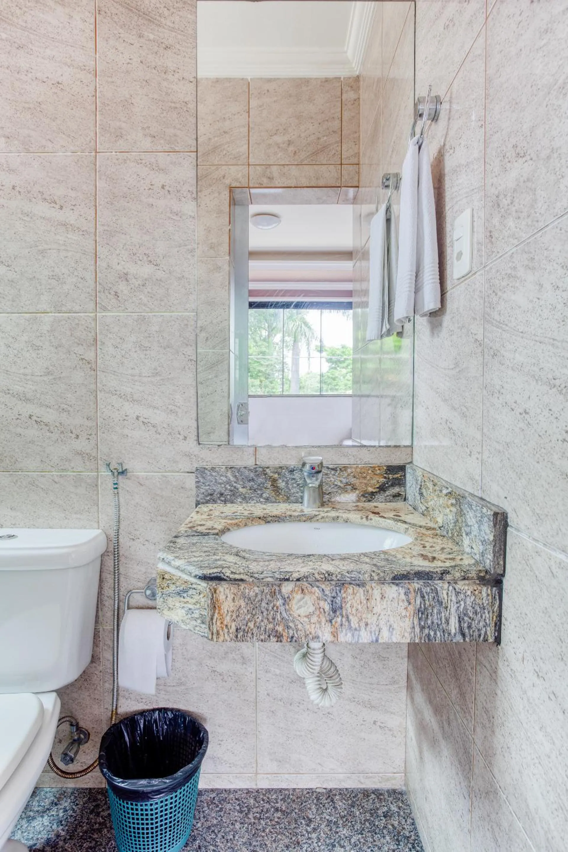 Bathroom in Ouro Hotel