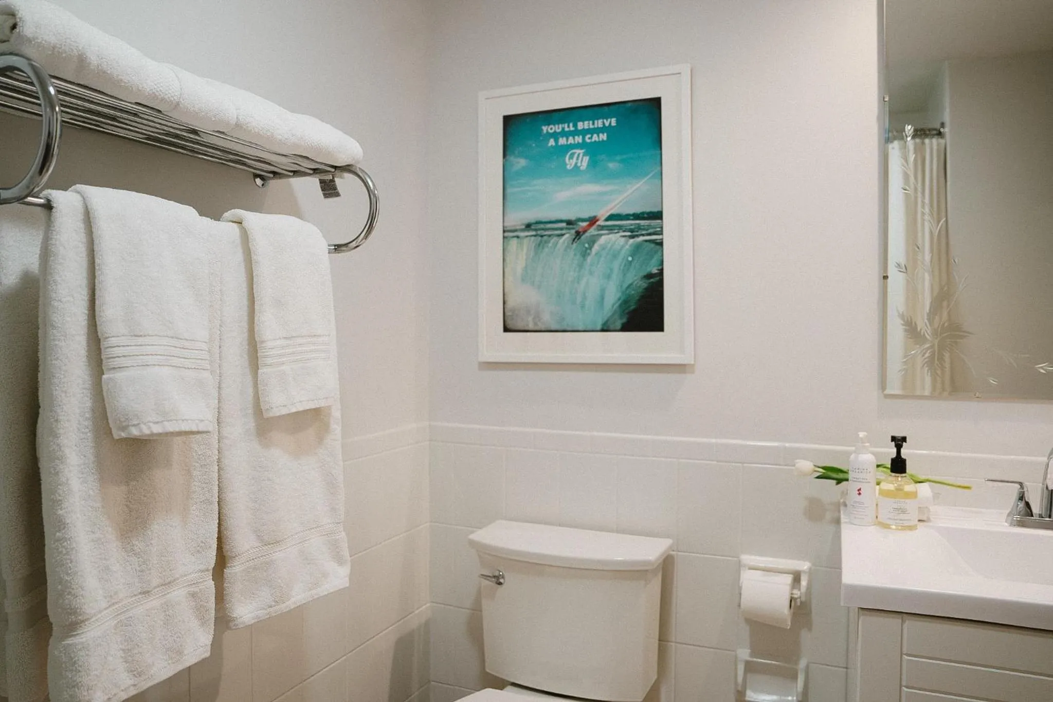 Bathroom in The Kent Motel