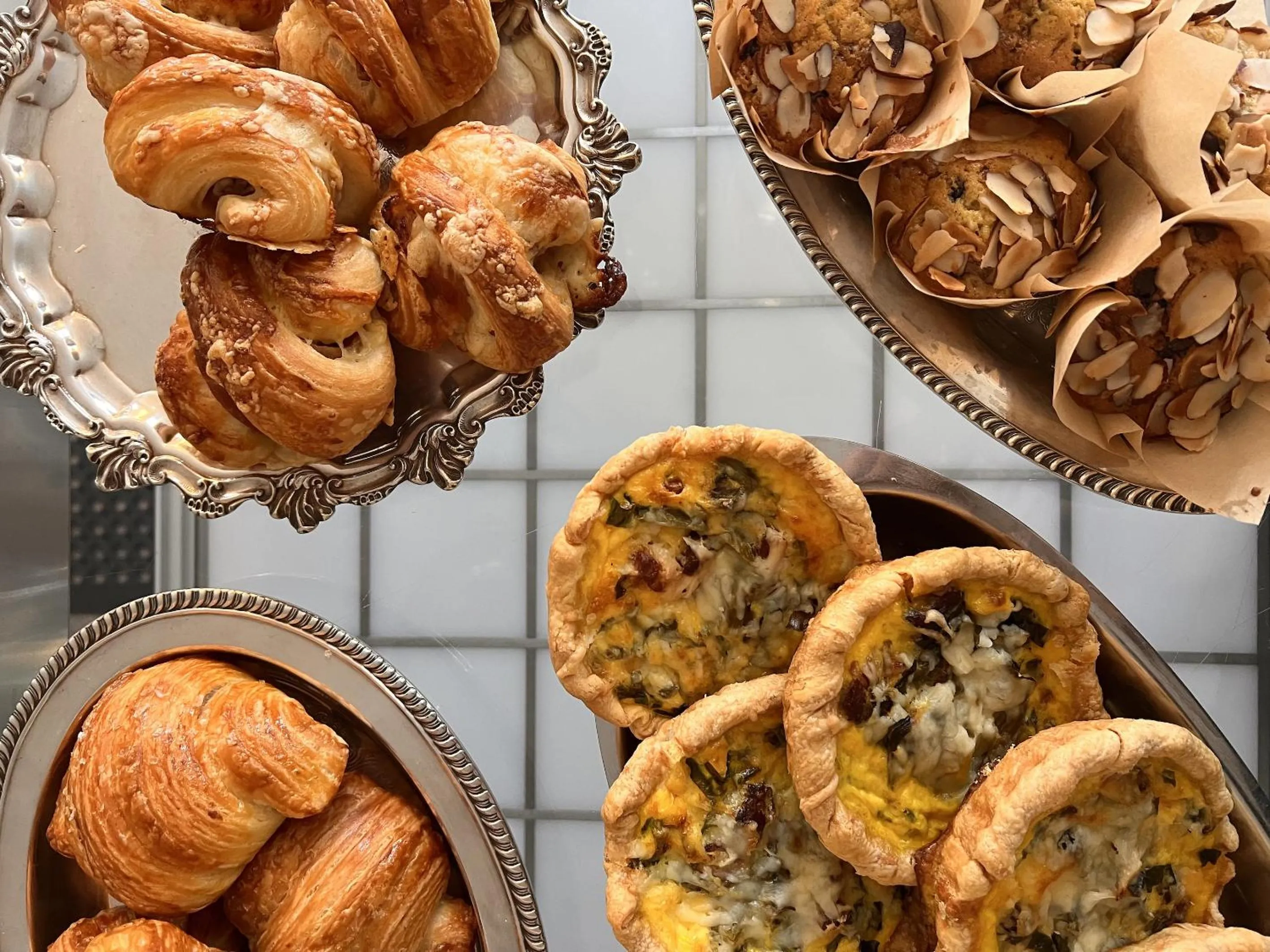 Breakfast in The Kent Motel