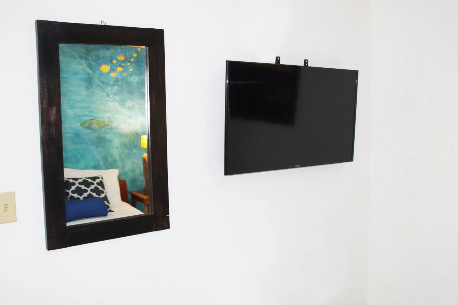 Decorative detail in Olas Permanentes El Zonte