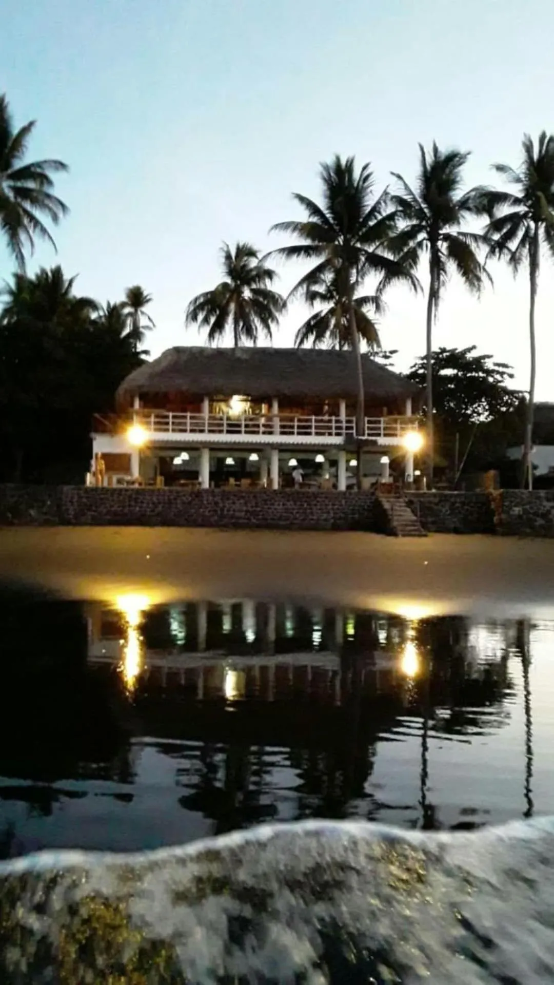 Garden in Olas Permanentes El Zonte