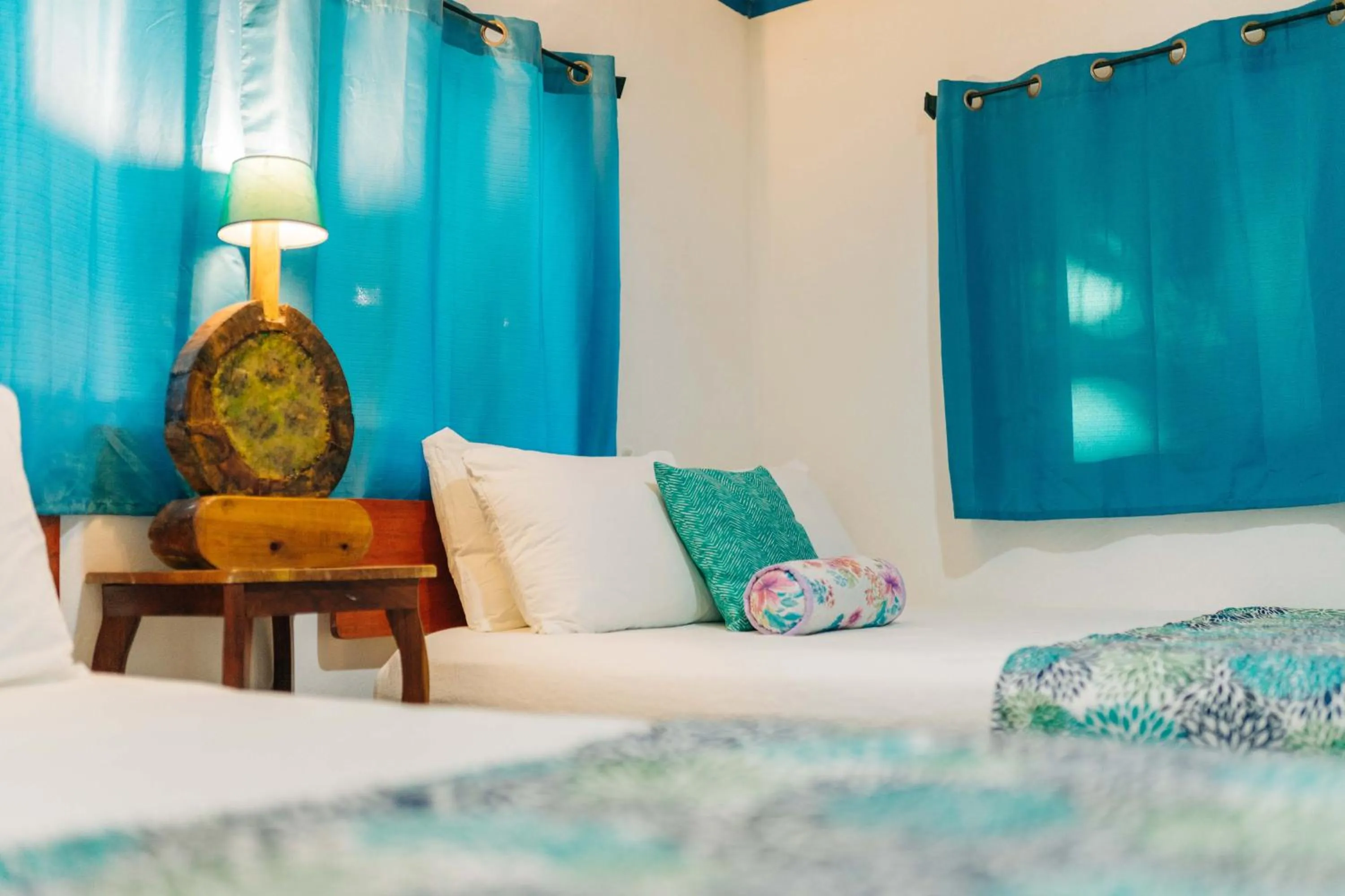 Bed in Olas Permanentes El Zonte