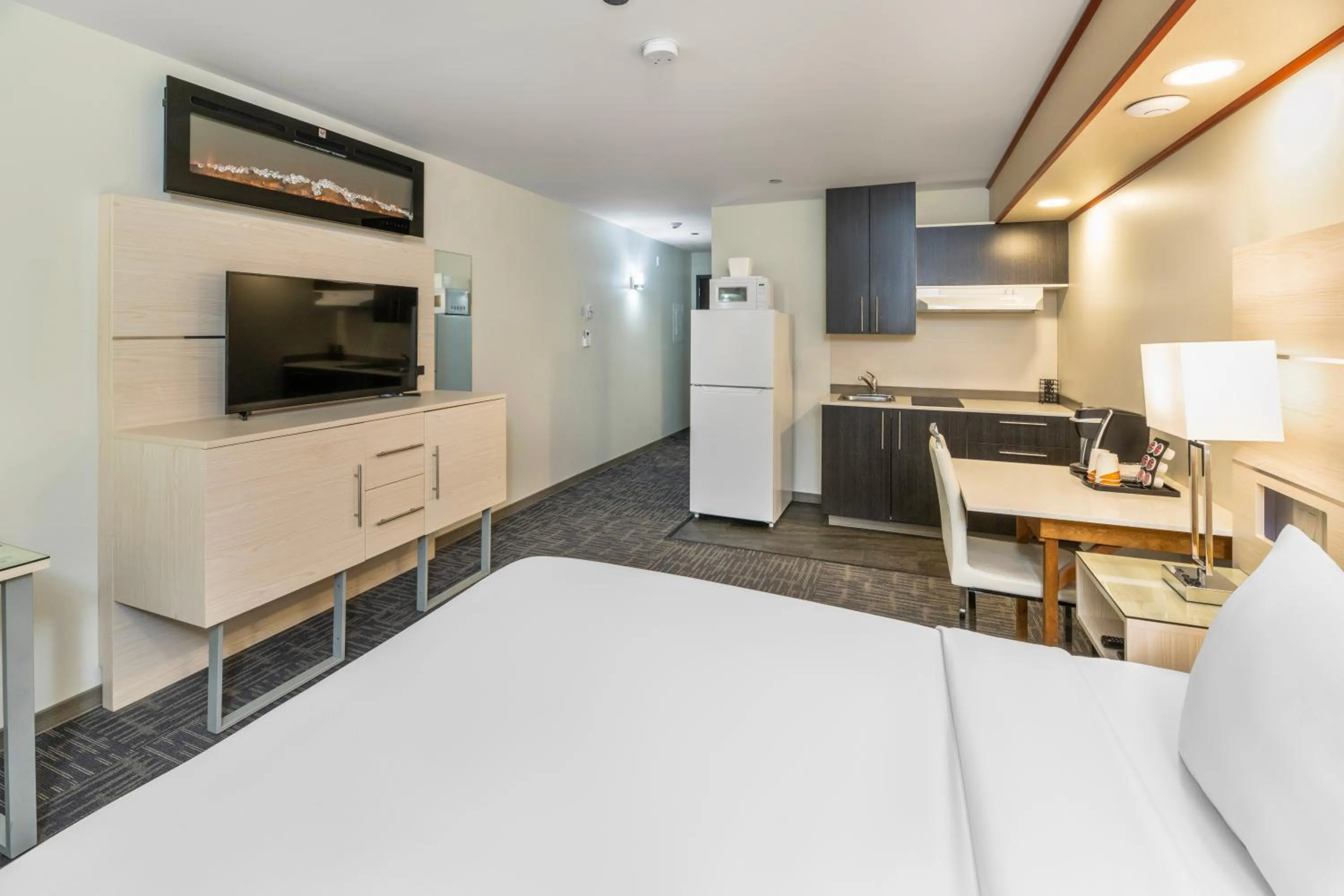 Quality Inn Sunshine Suites