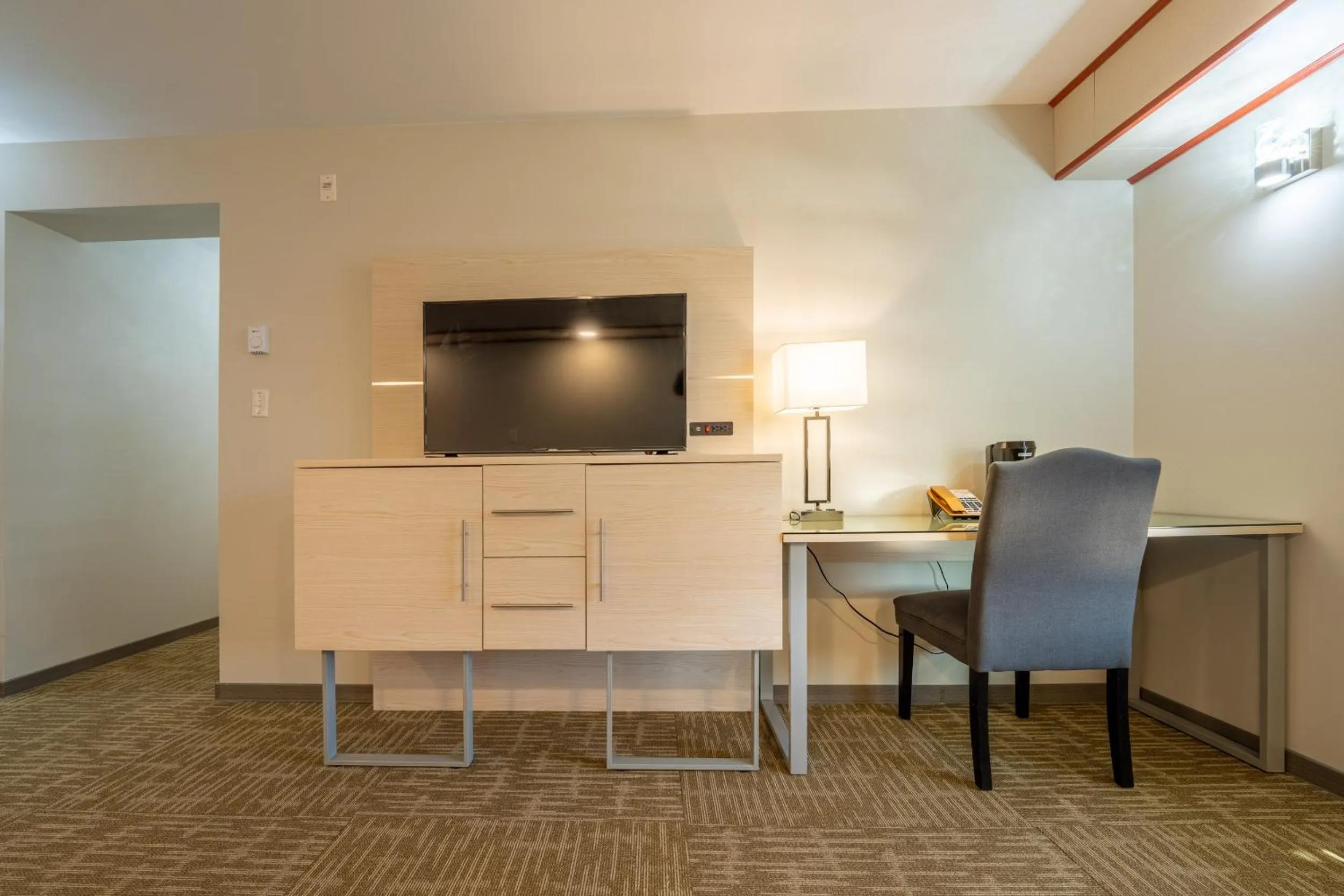 Quality Inn Sunshine Suites