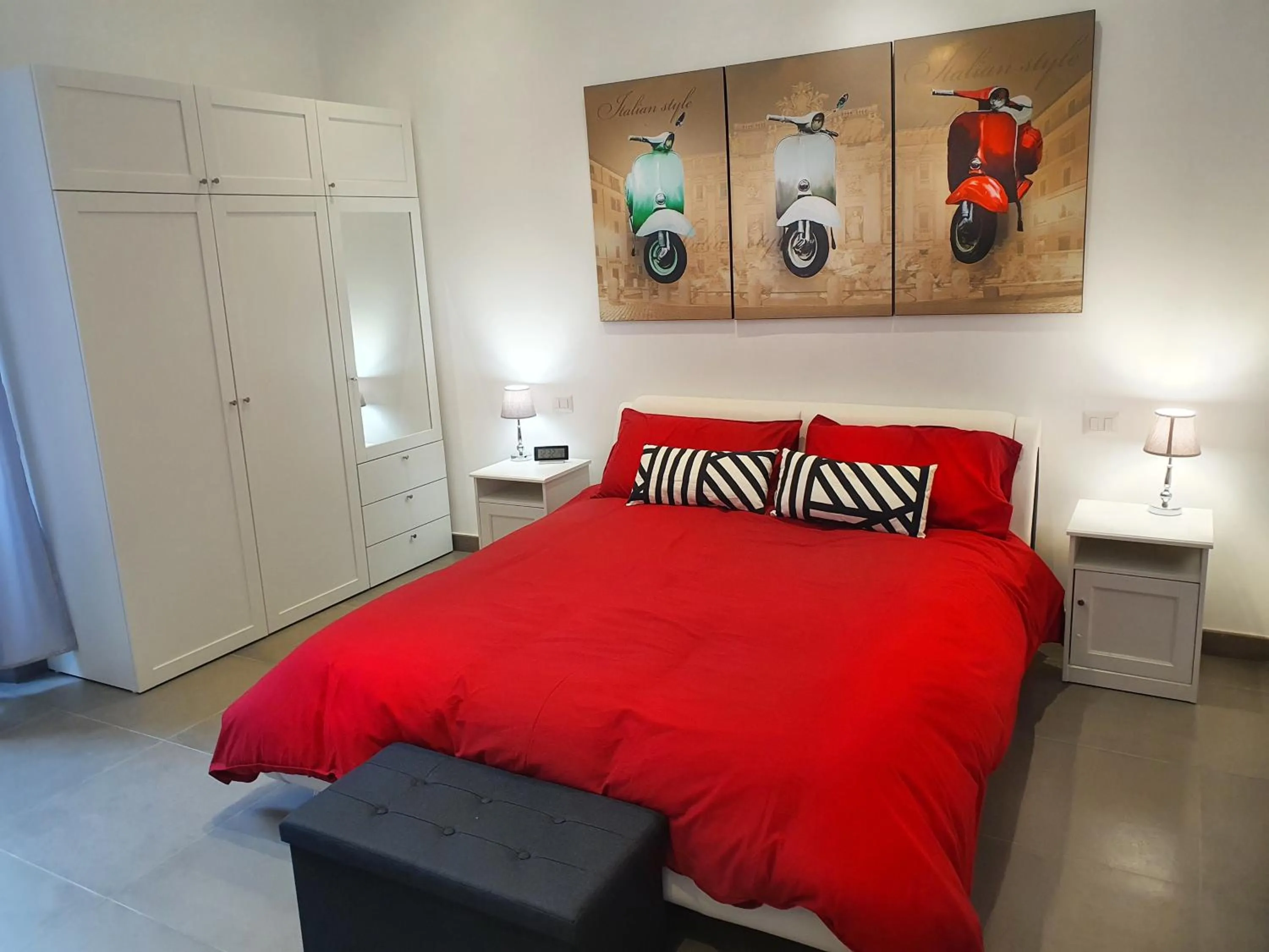 Bed in Domvs Romae Apartment