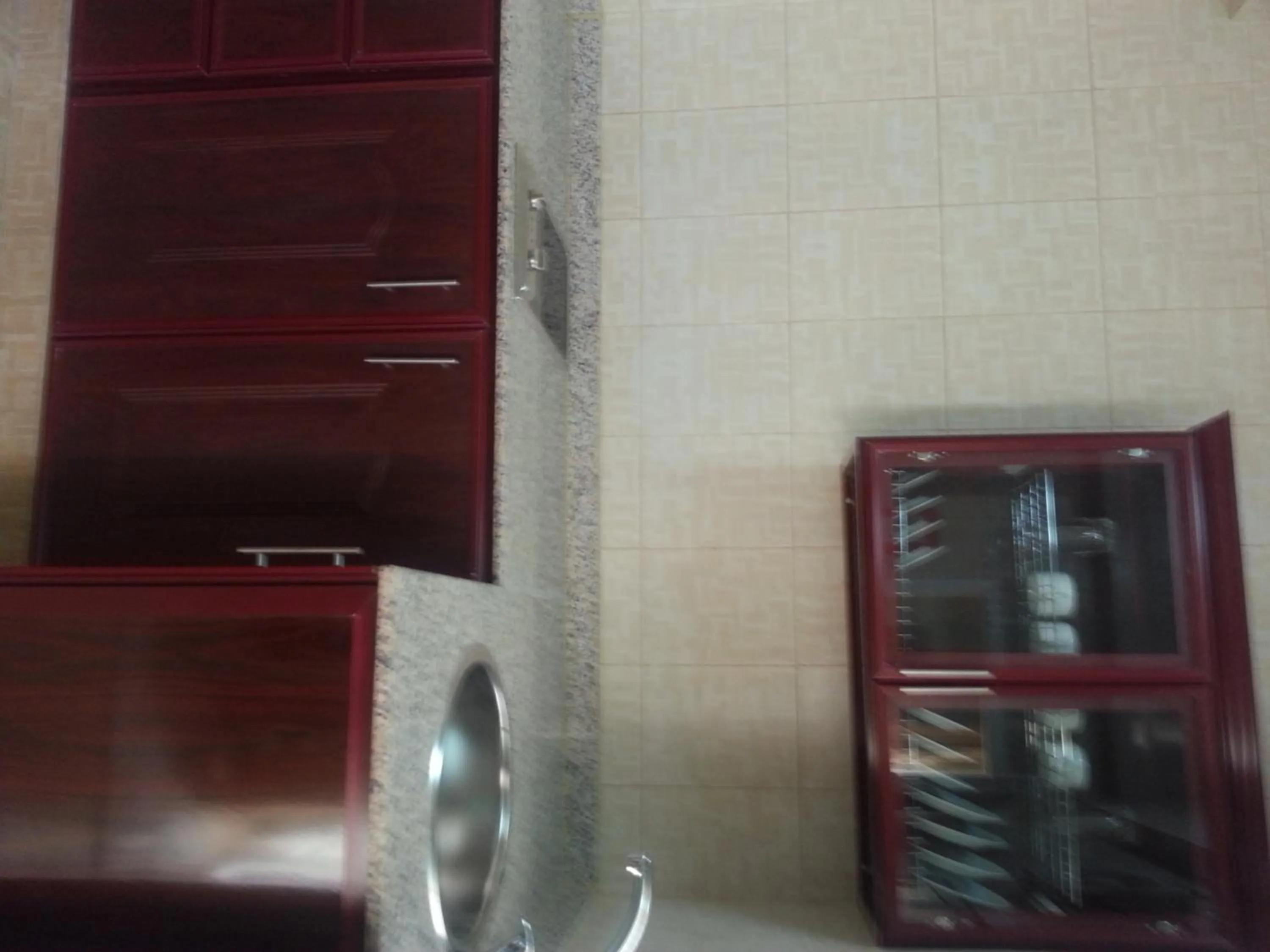 Kitchen or kitchenette in Al Ferdous Hotel Apartments