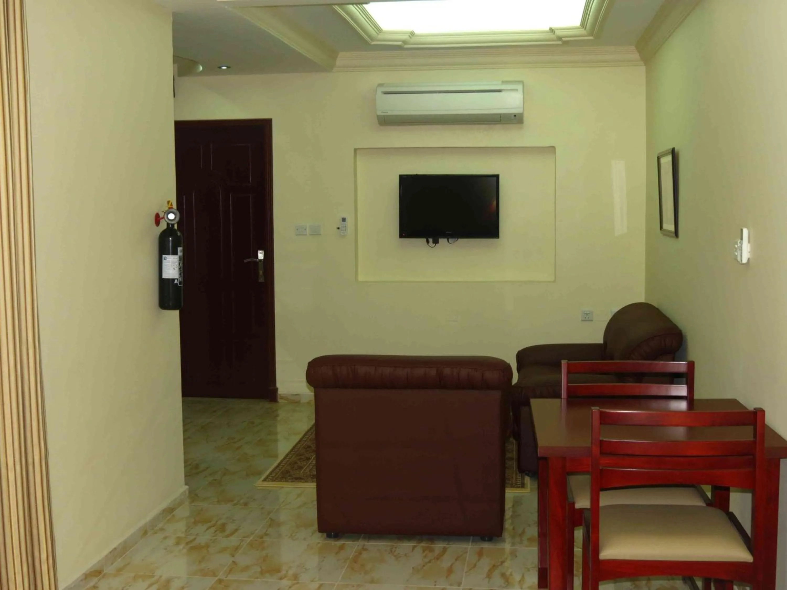 Seating area in Al Ferdous Hotel Apartments