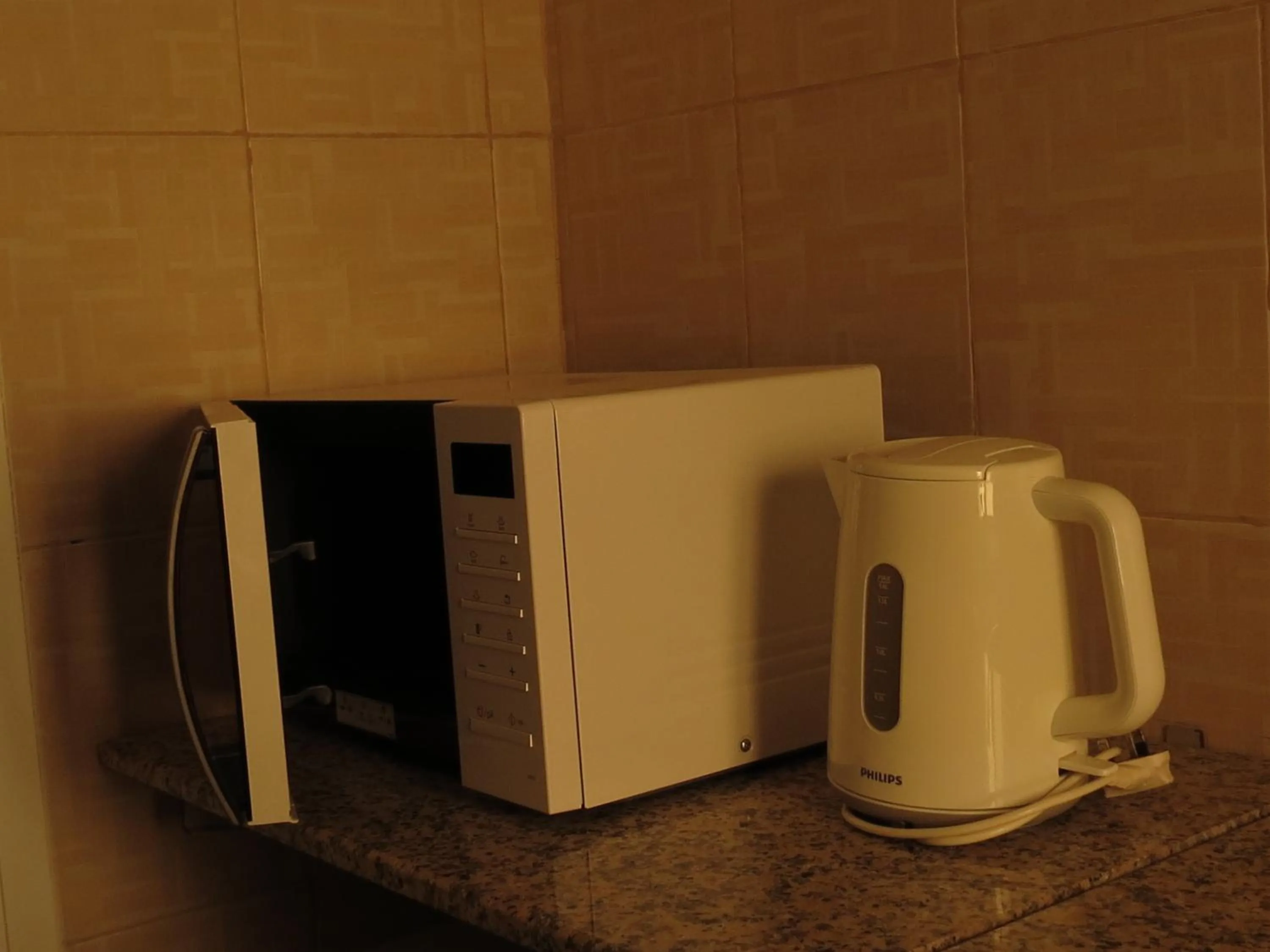 Al Ferdous Hotel Apartments