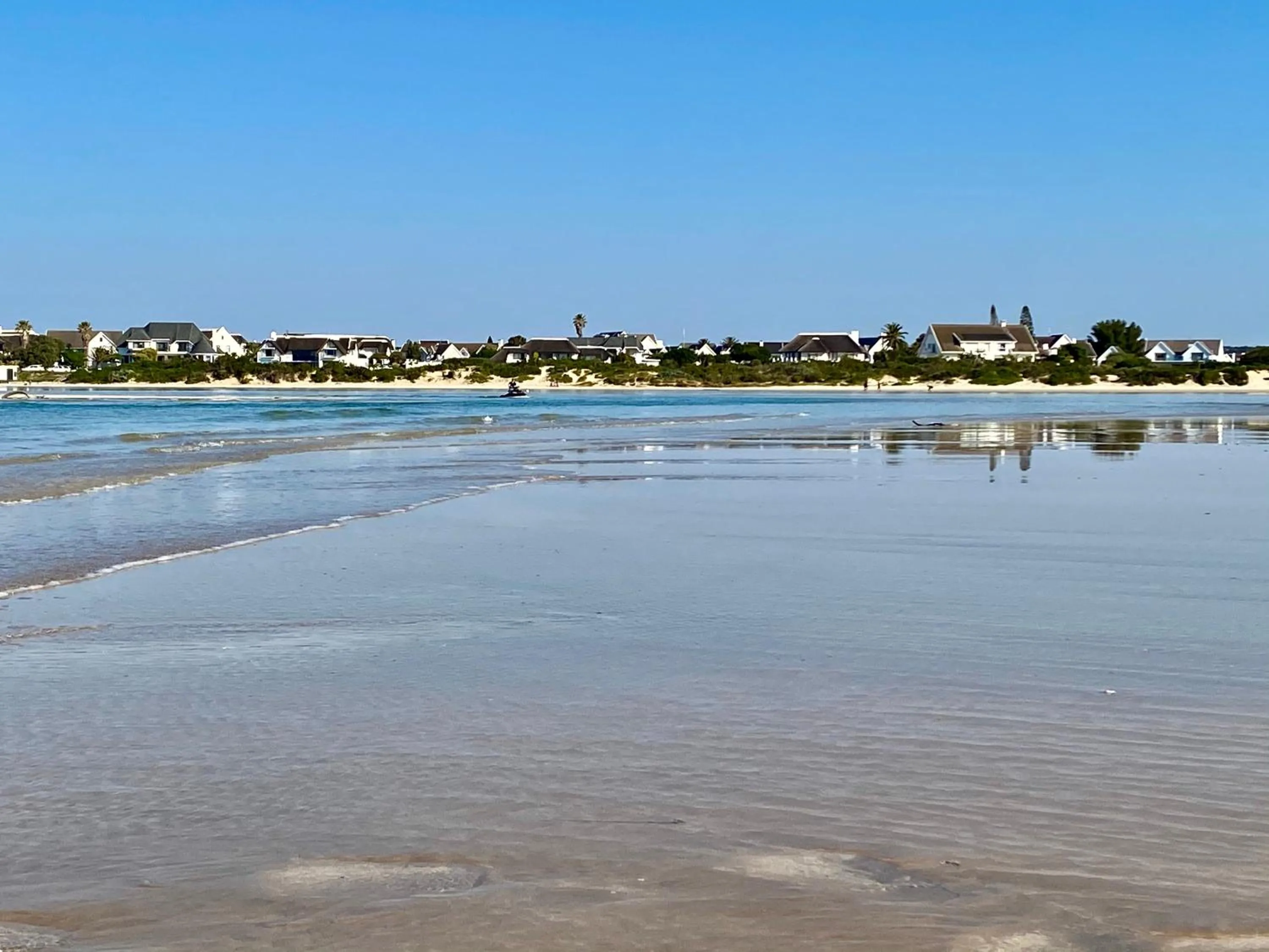 Natural landscape in i-LOLLO Bed & Breakfast at the River Mouth