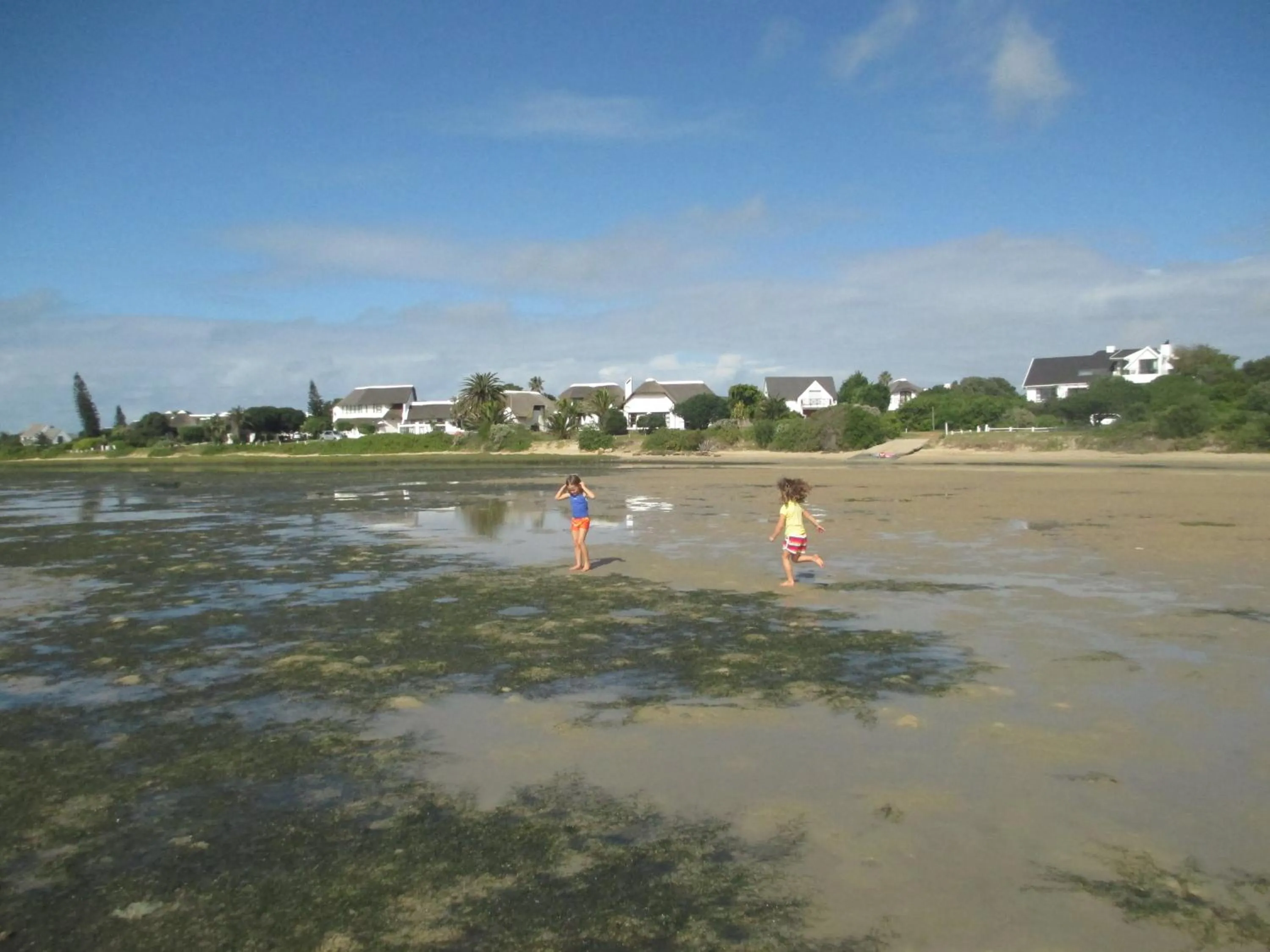 Beach in i-LOLLO Bed & Breakfast at the River Mouth