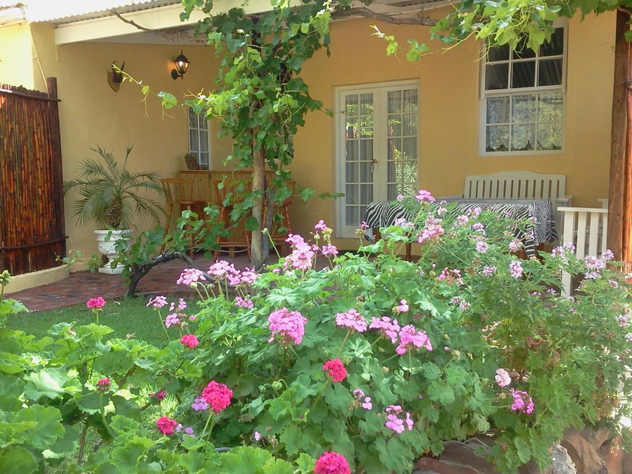 Balcony/Terrace in Saxe-Coburg Lodge