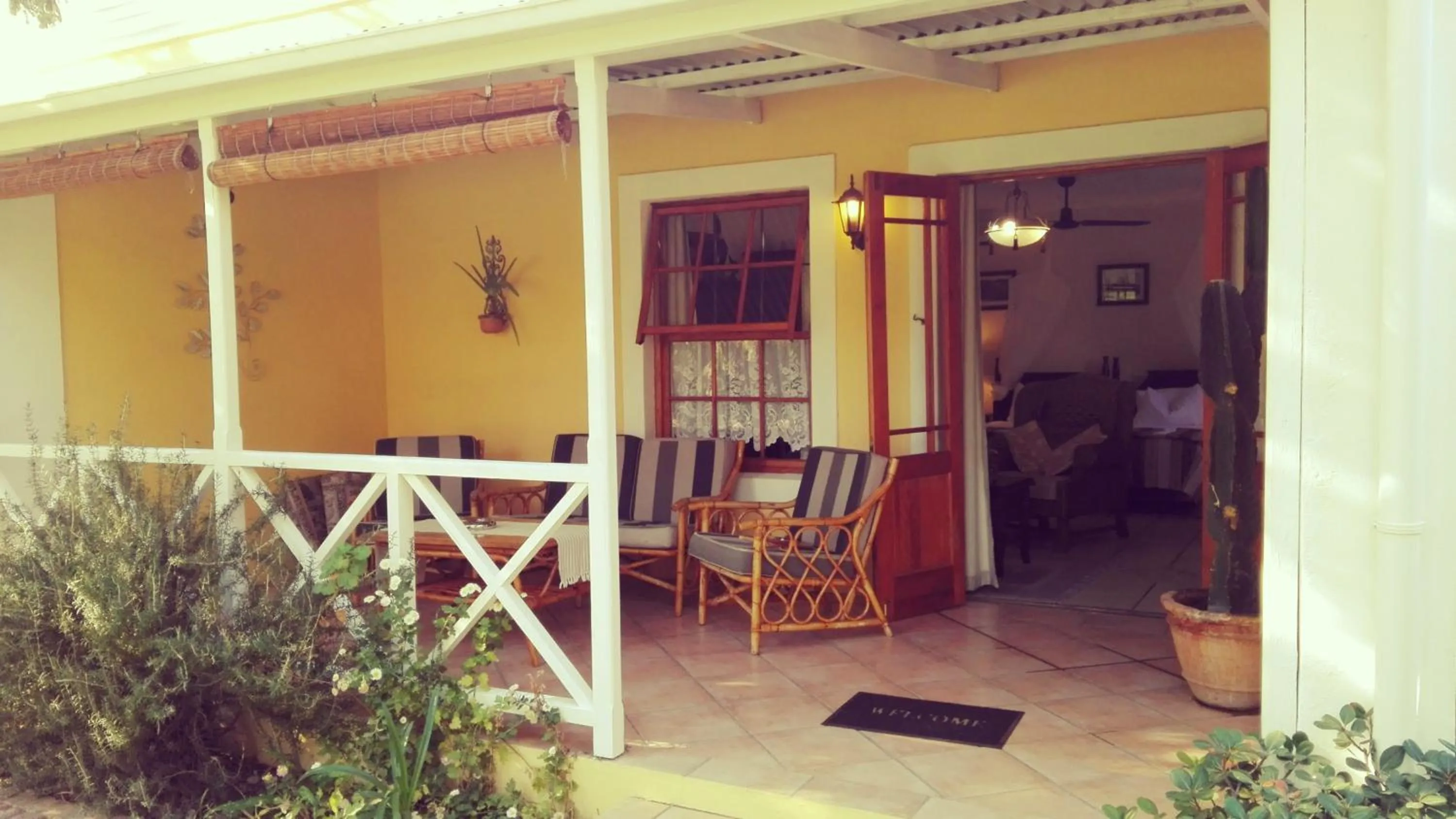 Balcony/Terrace in Saxe-Coburg Lodge
