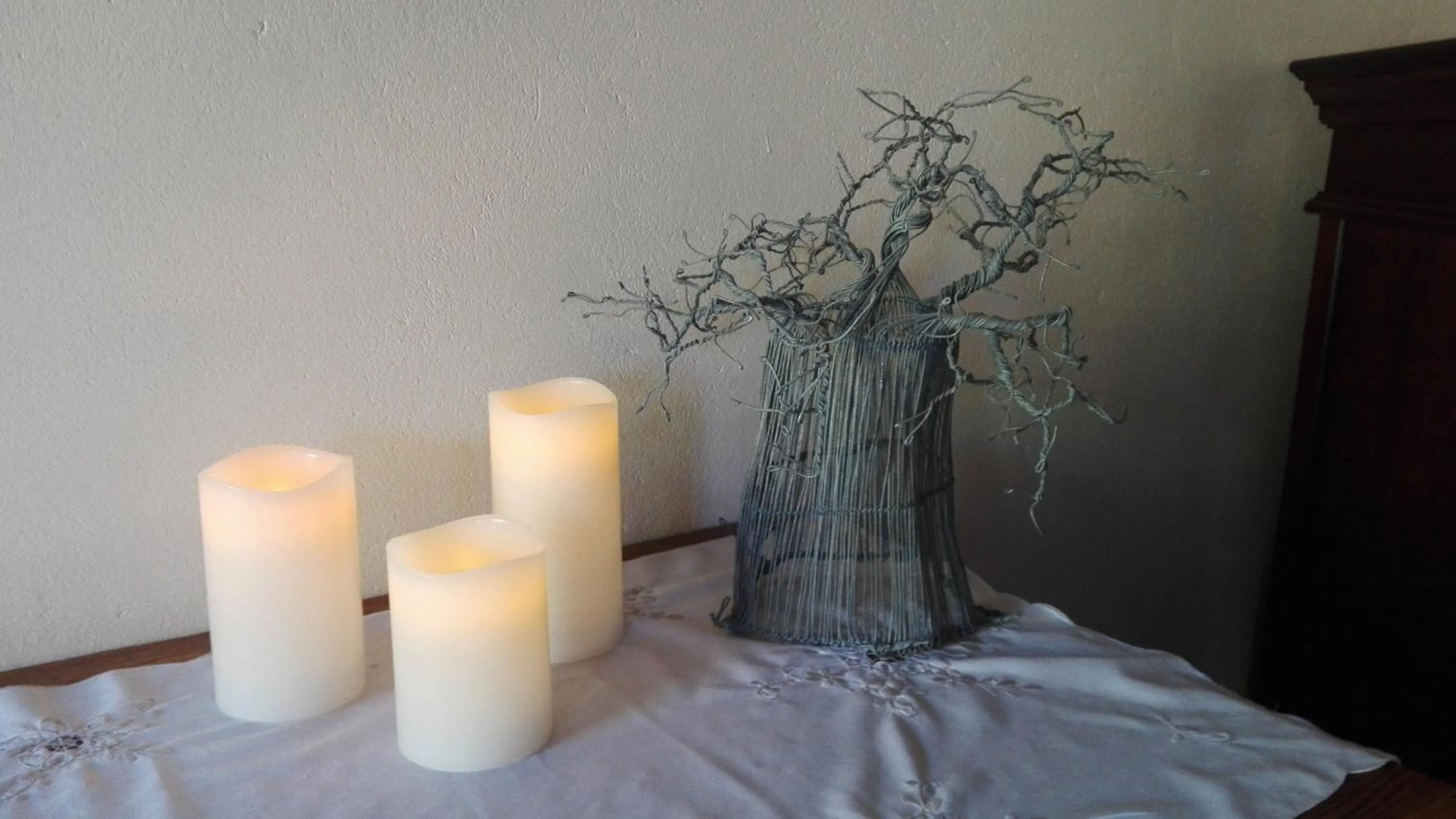 Decorative detail in Saxe-Coburg Lodge