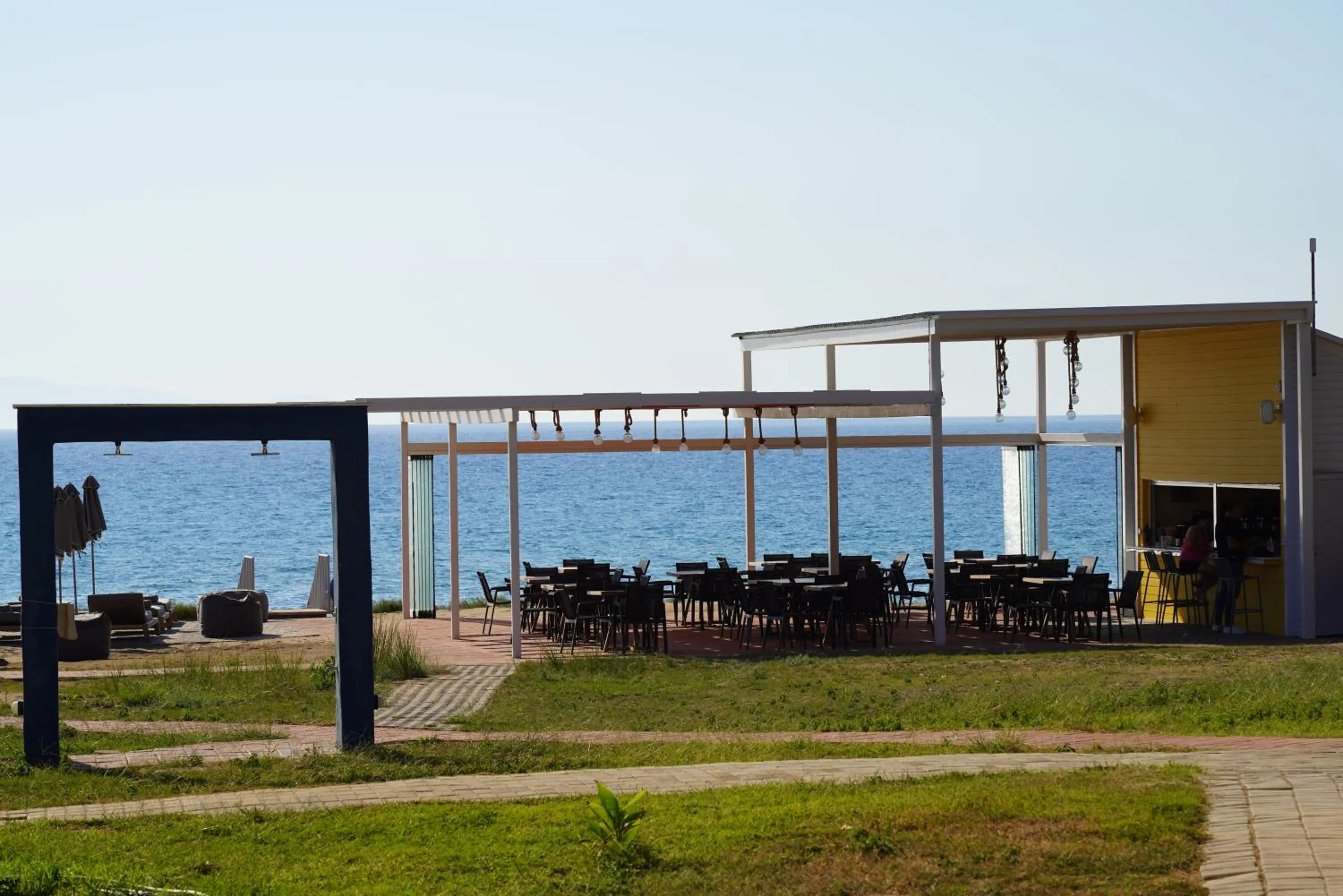 Restaurant/places to eat in VIP APARTMENTS