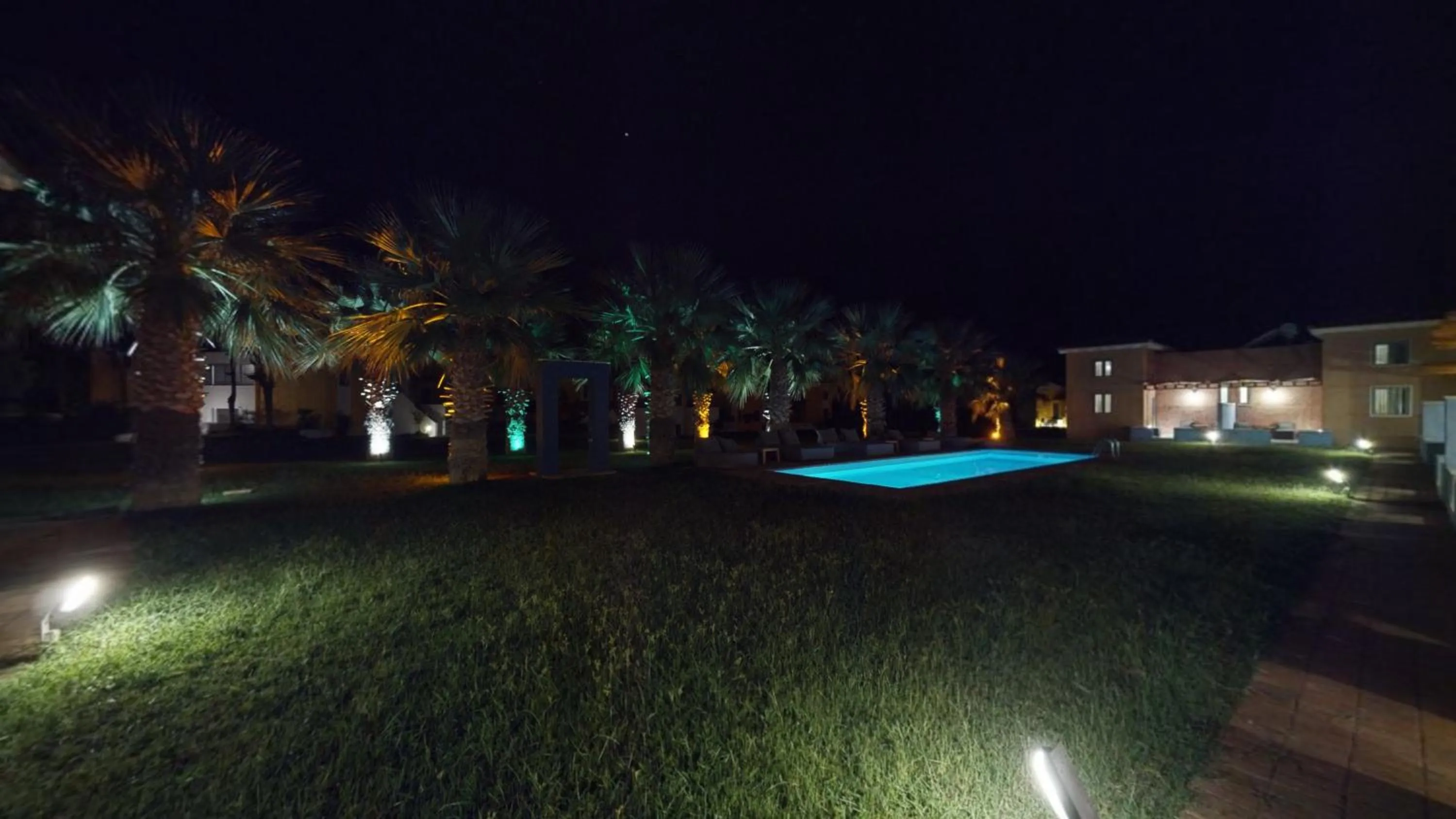 Swimming pool in VIP APARTMENTS