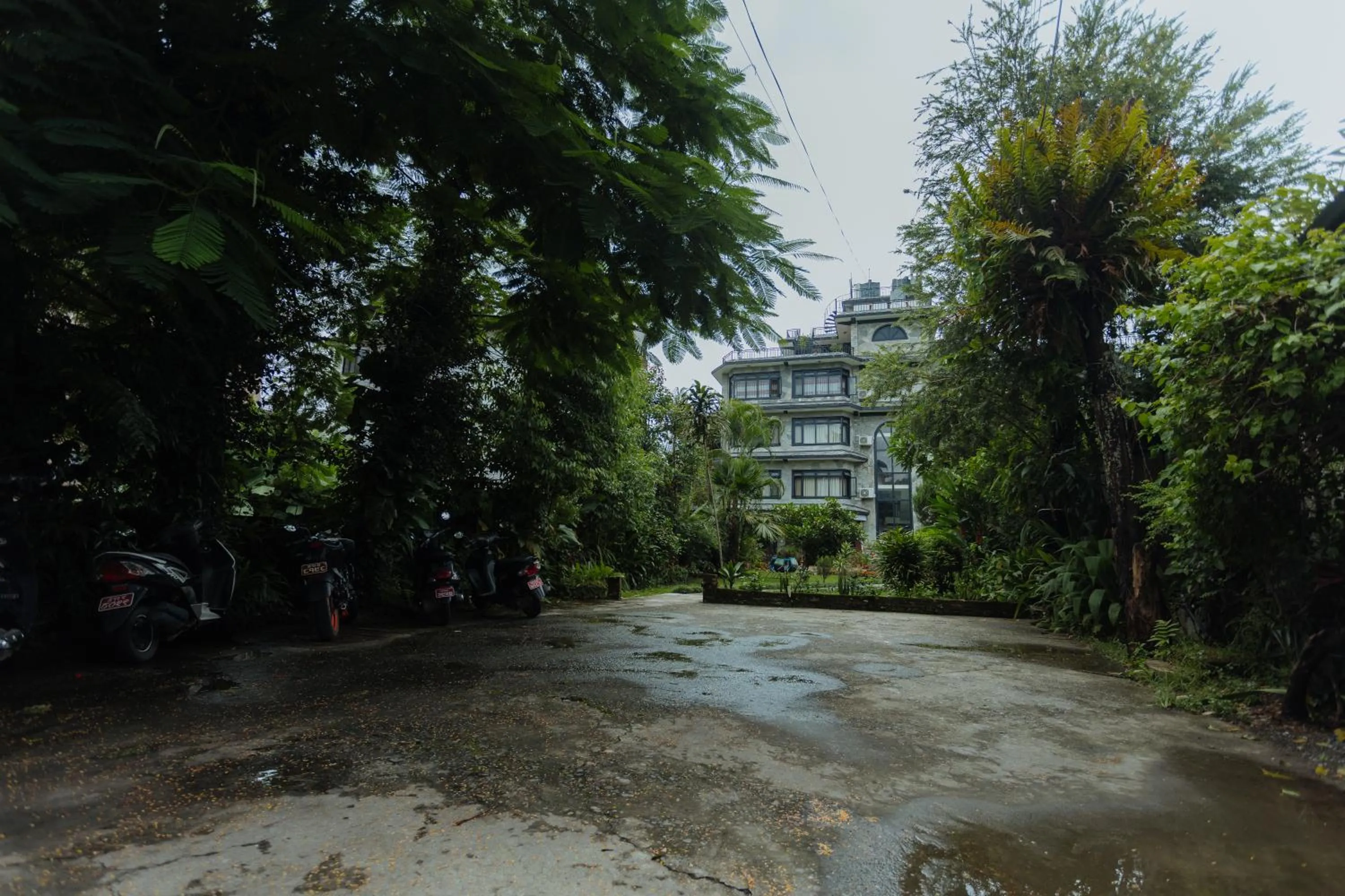 Parking in Hotel Tulsi