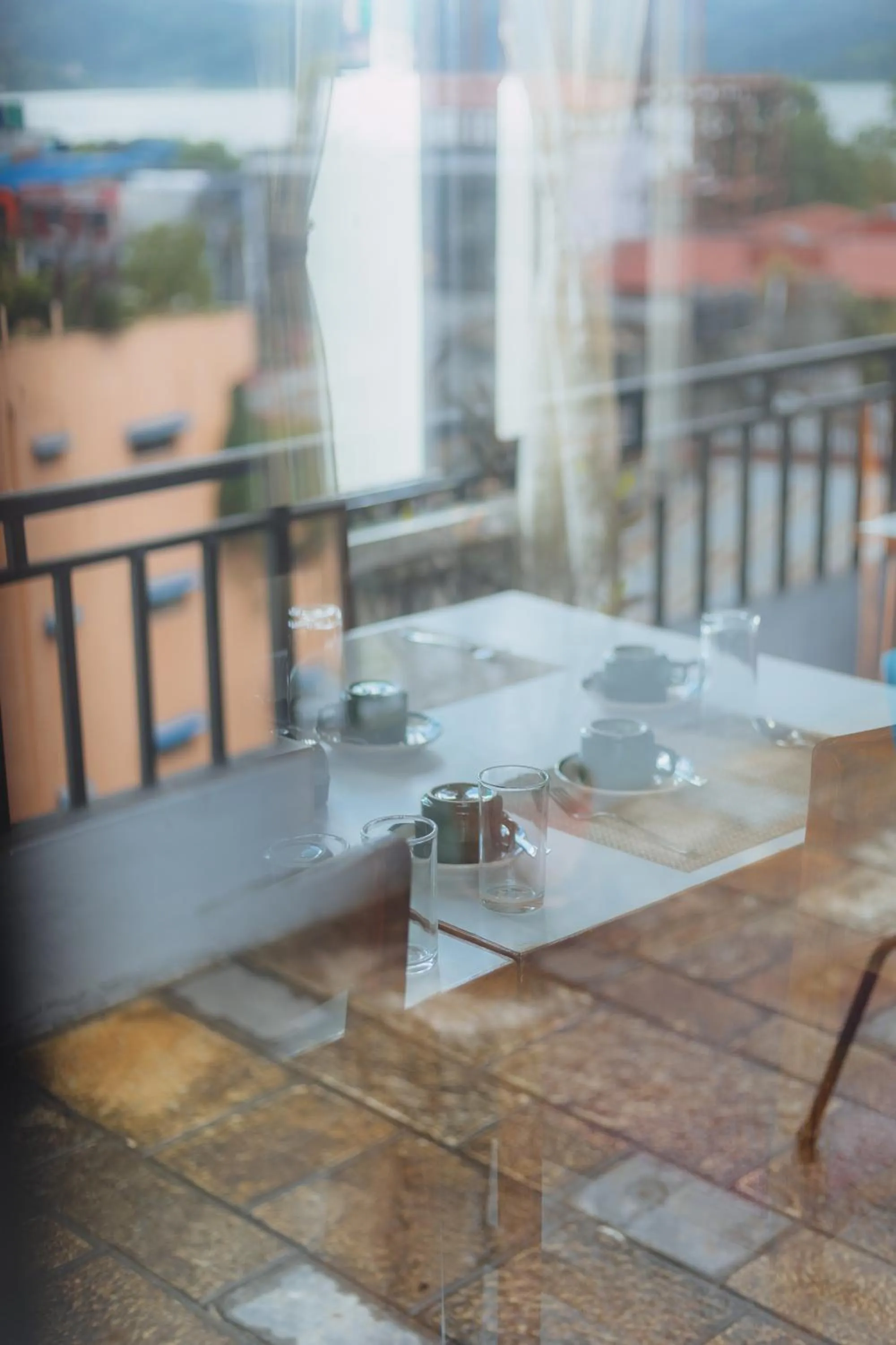 Restaurant/places to eat in Hotel Tulsi