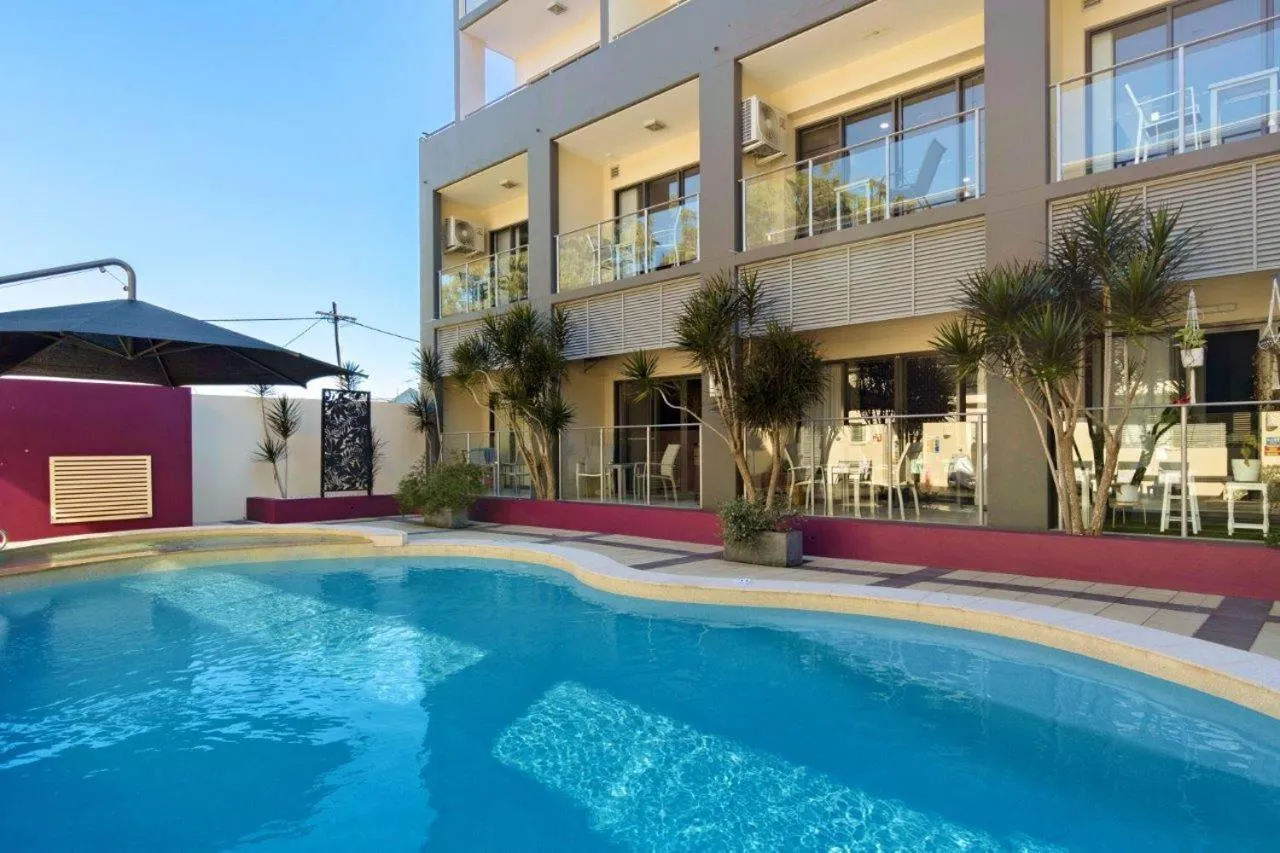 Swimming pool in Eden by the Bay