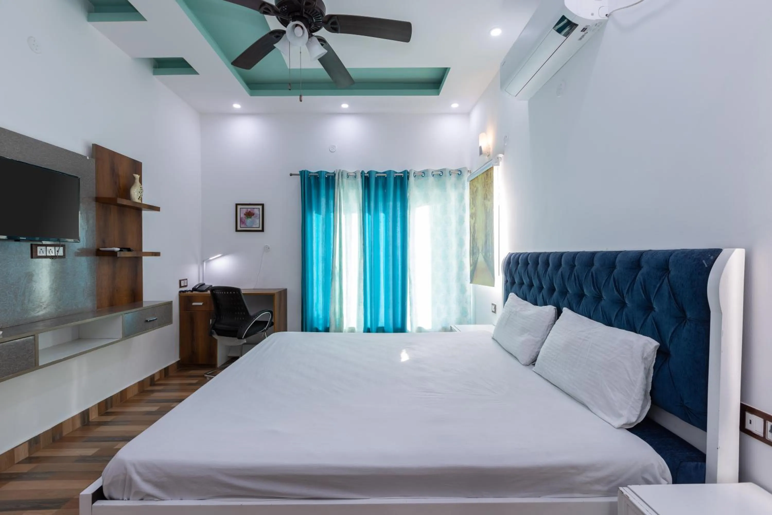 Bed in The Bougainvillea Retreat - A Luxury Private Pool Villa in Dehradun