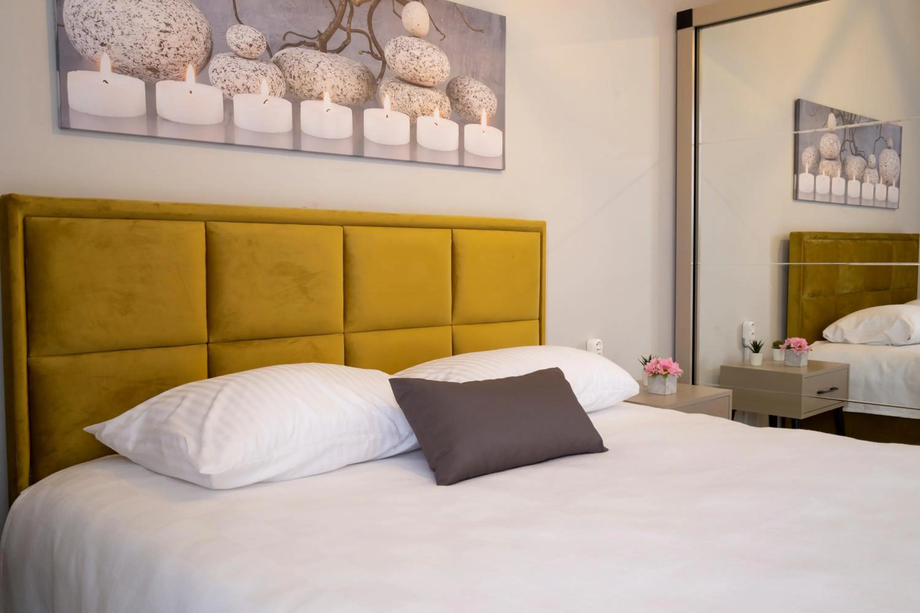 Bed in Hatton Suites Hotel Esenboga