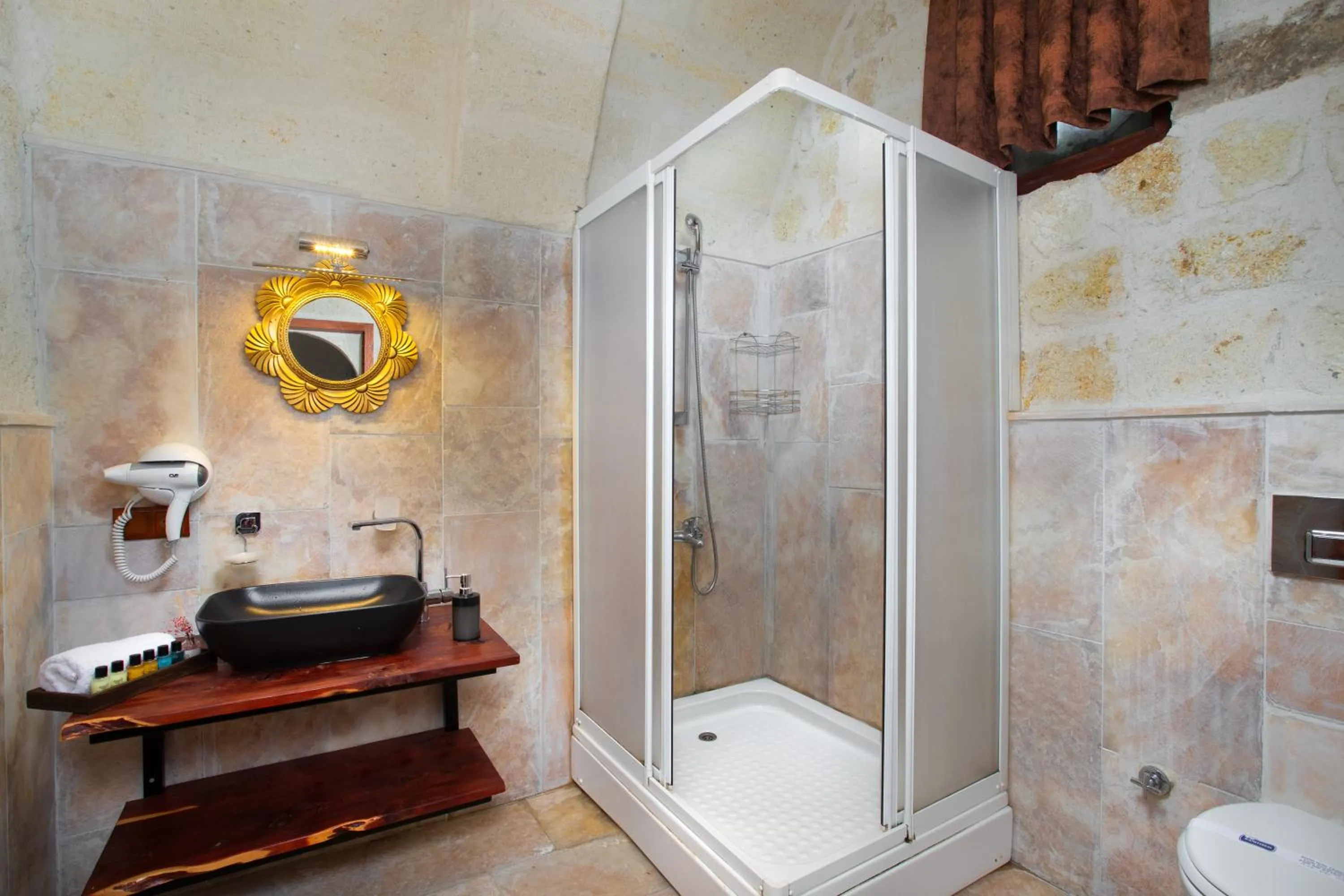 Shower in Romantic Cave Hotel