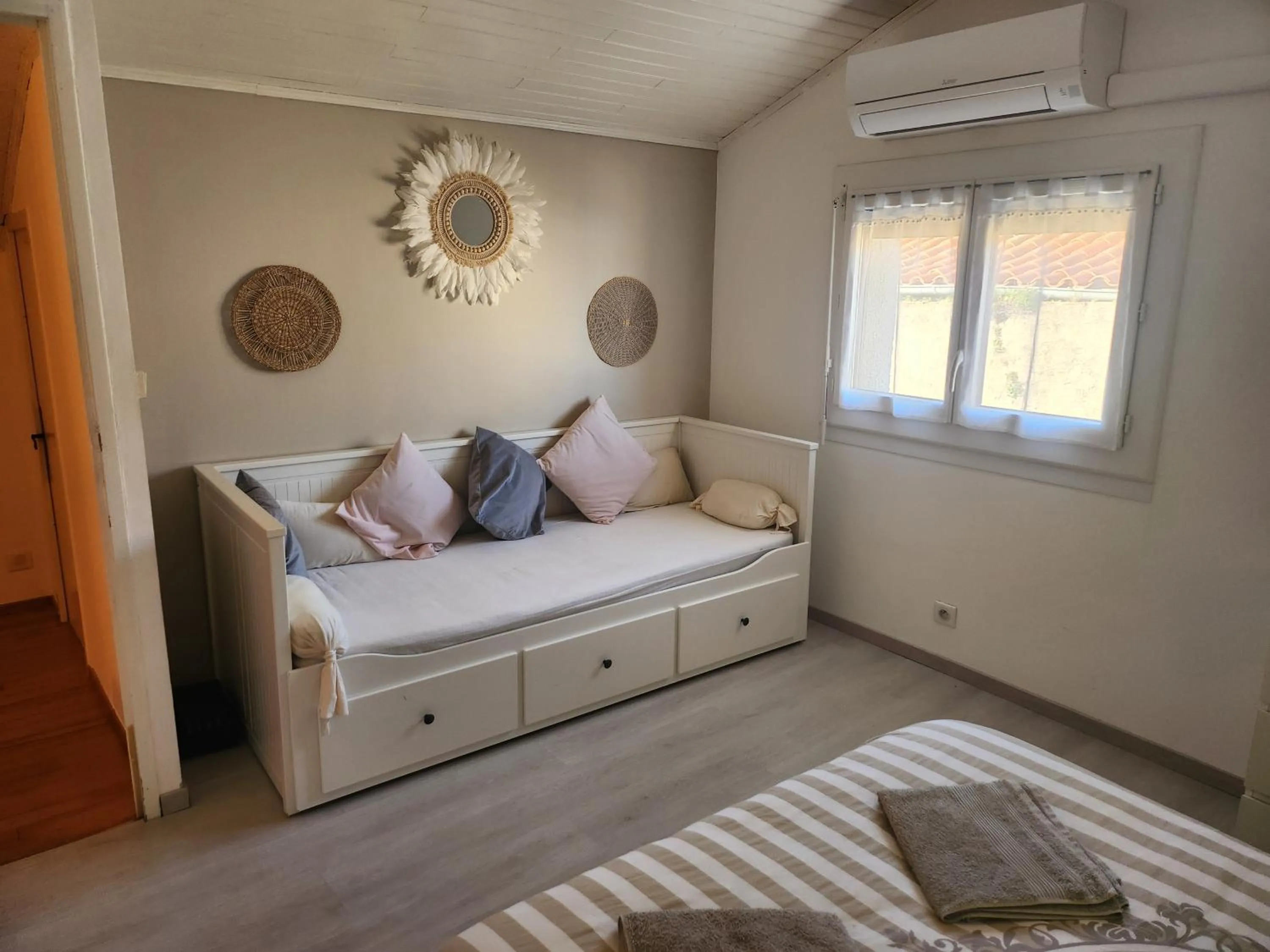 Bedroom, Bed in La villa de Fleury