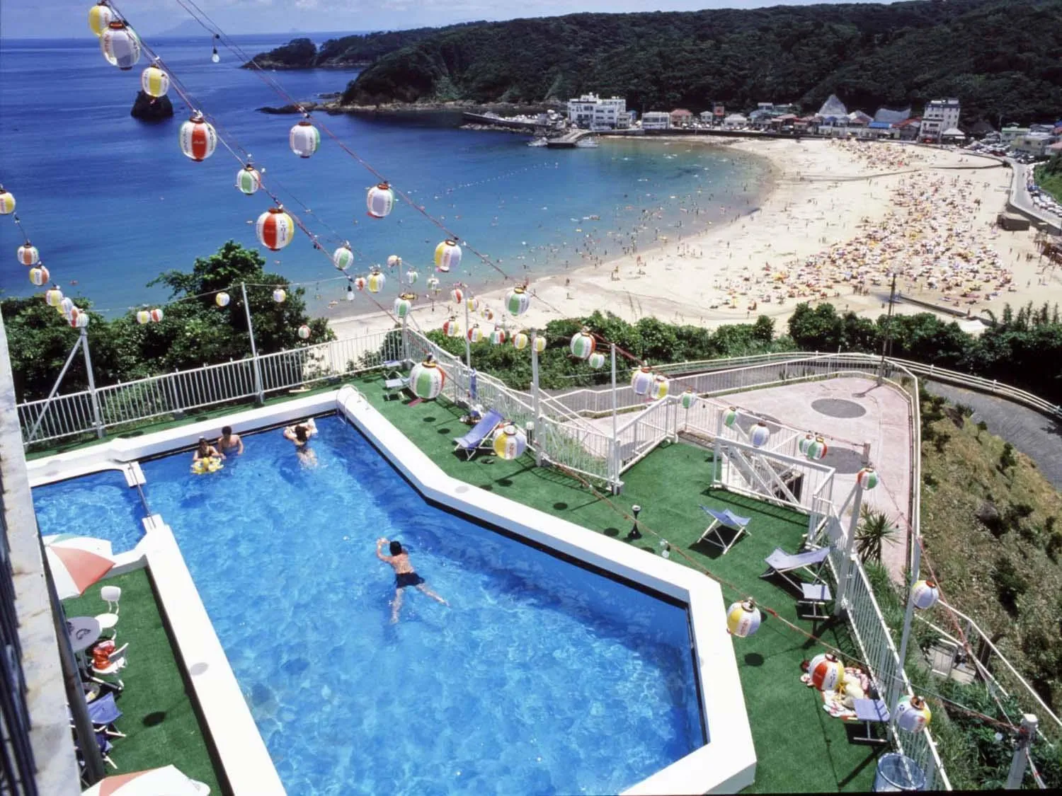 Swimming pool in Shimoda View Hotel
