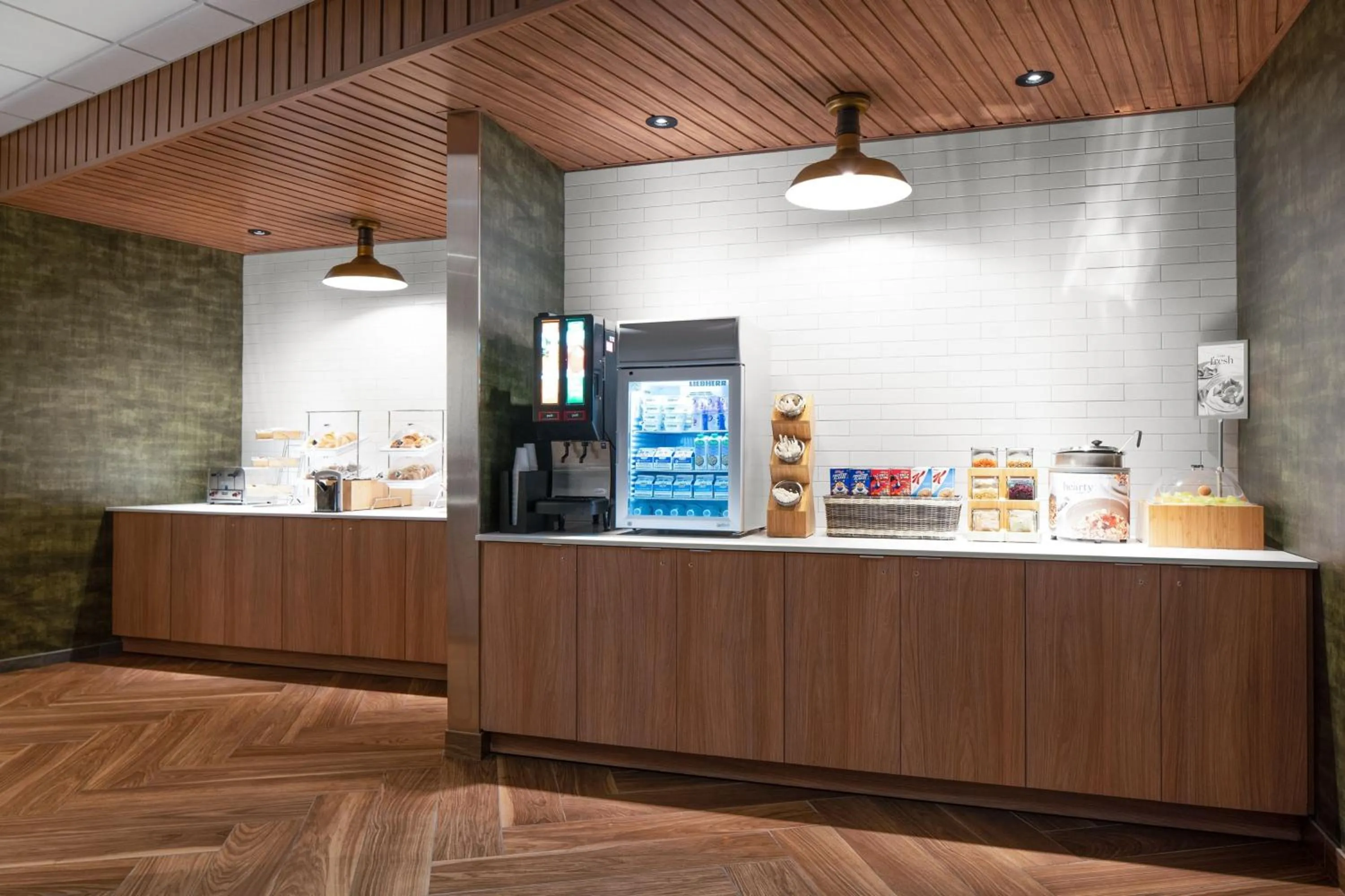 Breakfast in Fairfield by Marriott Inn & Suites Somerset