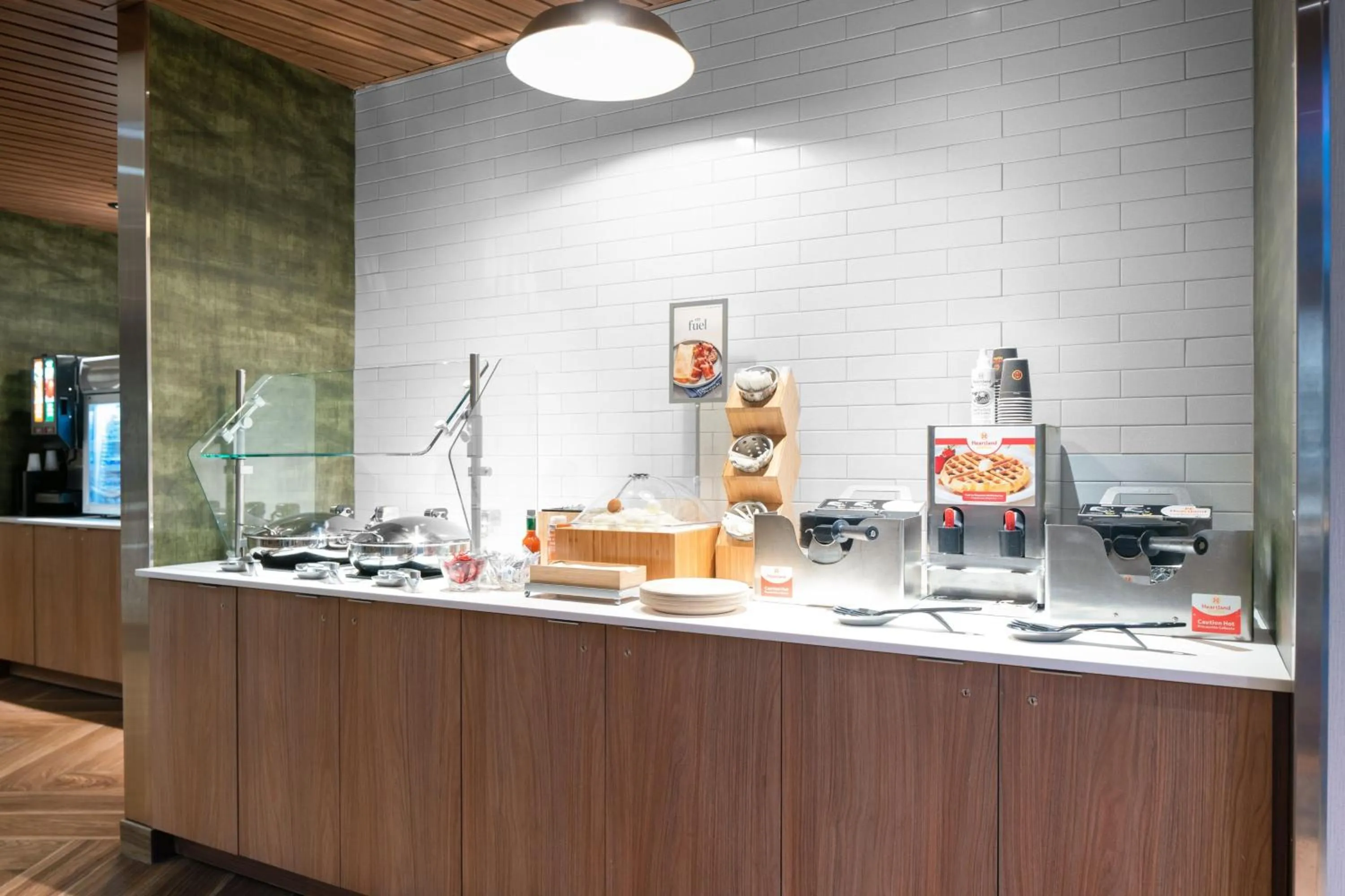 Breakfast in Fairfield by Marriott Inn & Suites Somerset