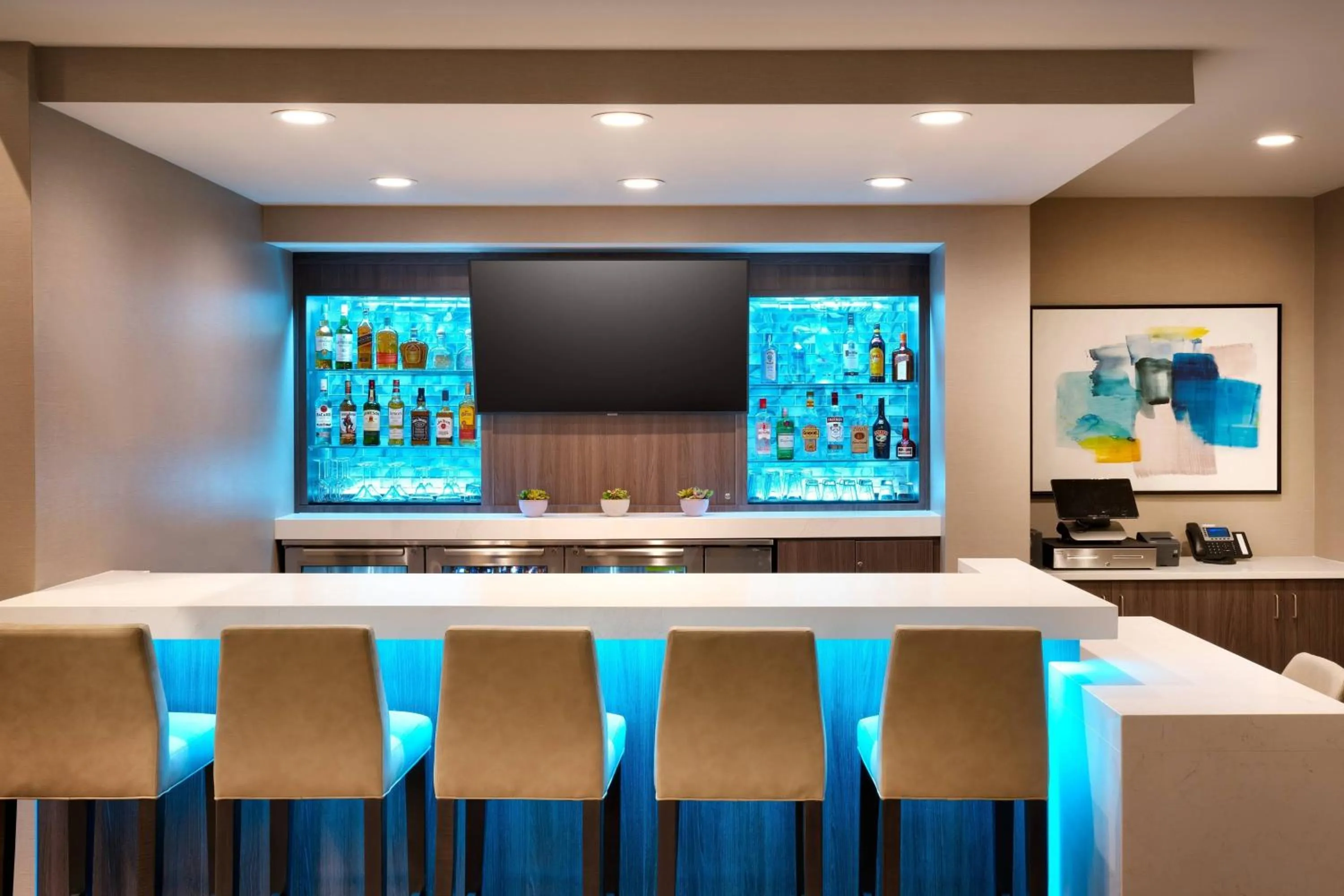 Lounge or bar in Residence Inn by Marriott La Quinta