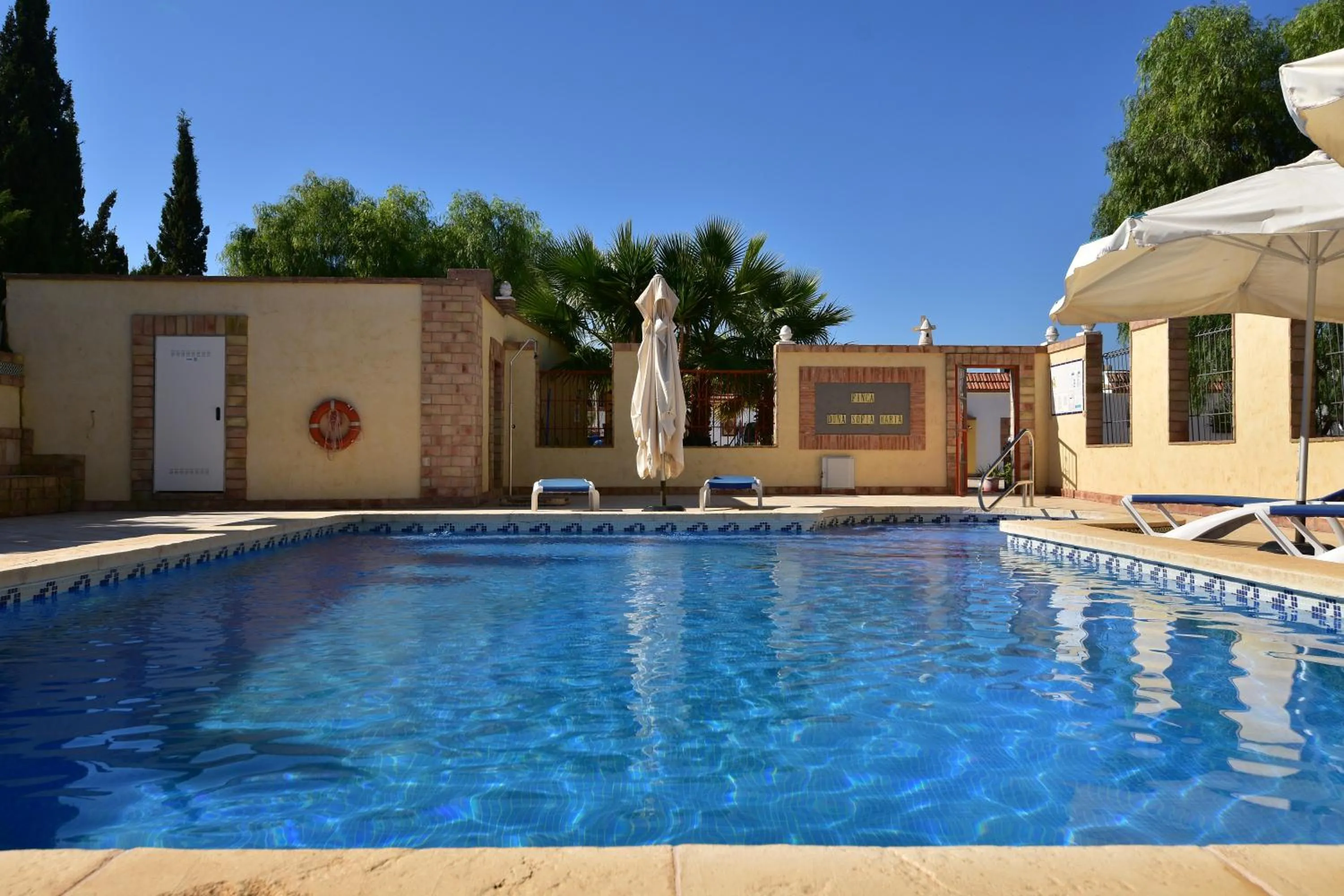 Swimming pool in Finca Doña Sofia Maria