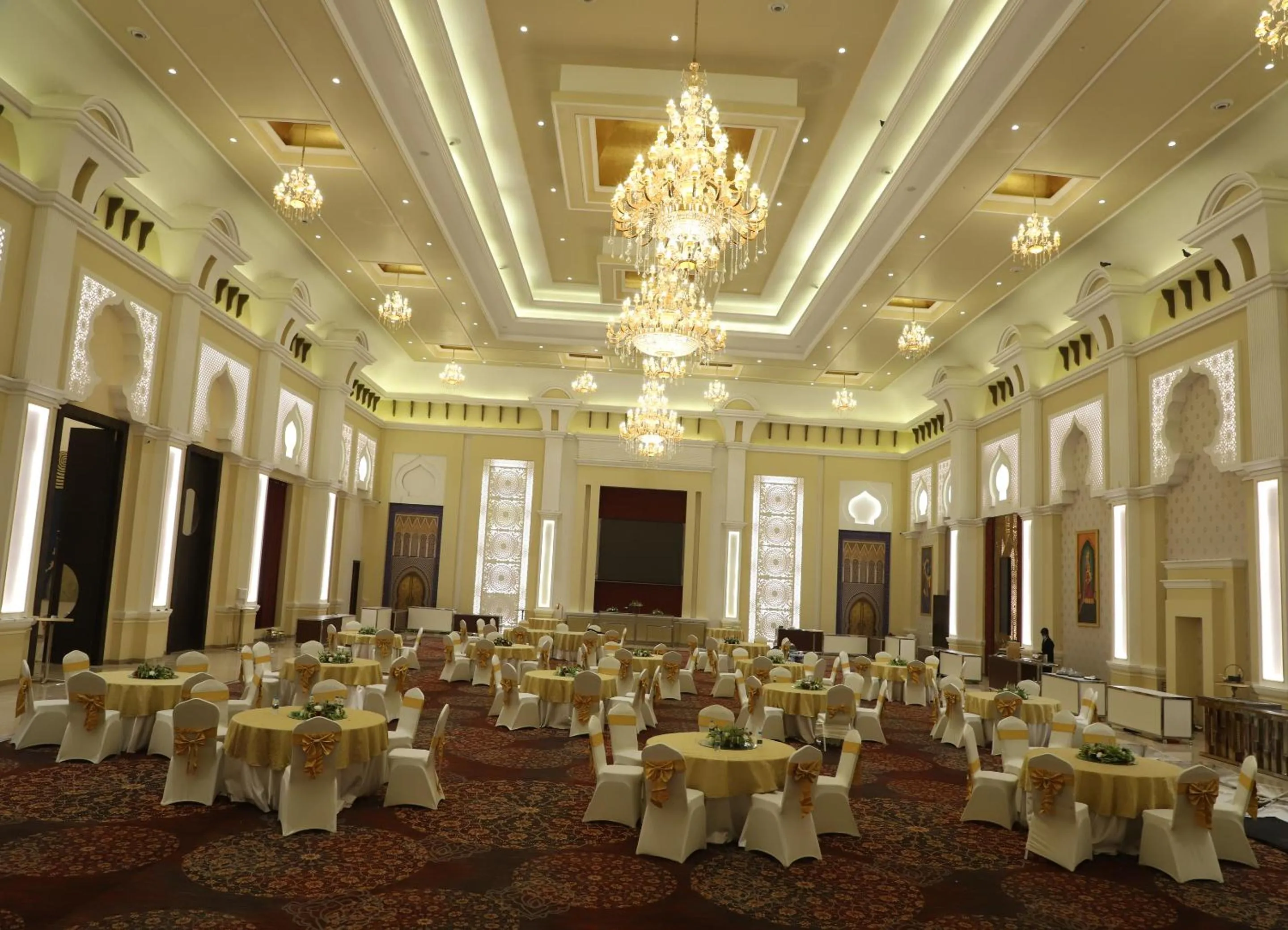 Banquet/Function facilities in Geeta Sarovar Portico, Panipat