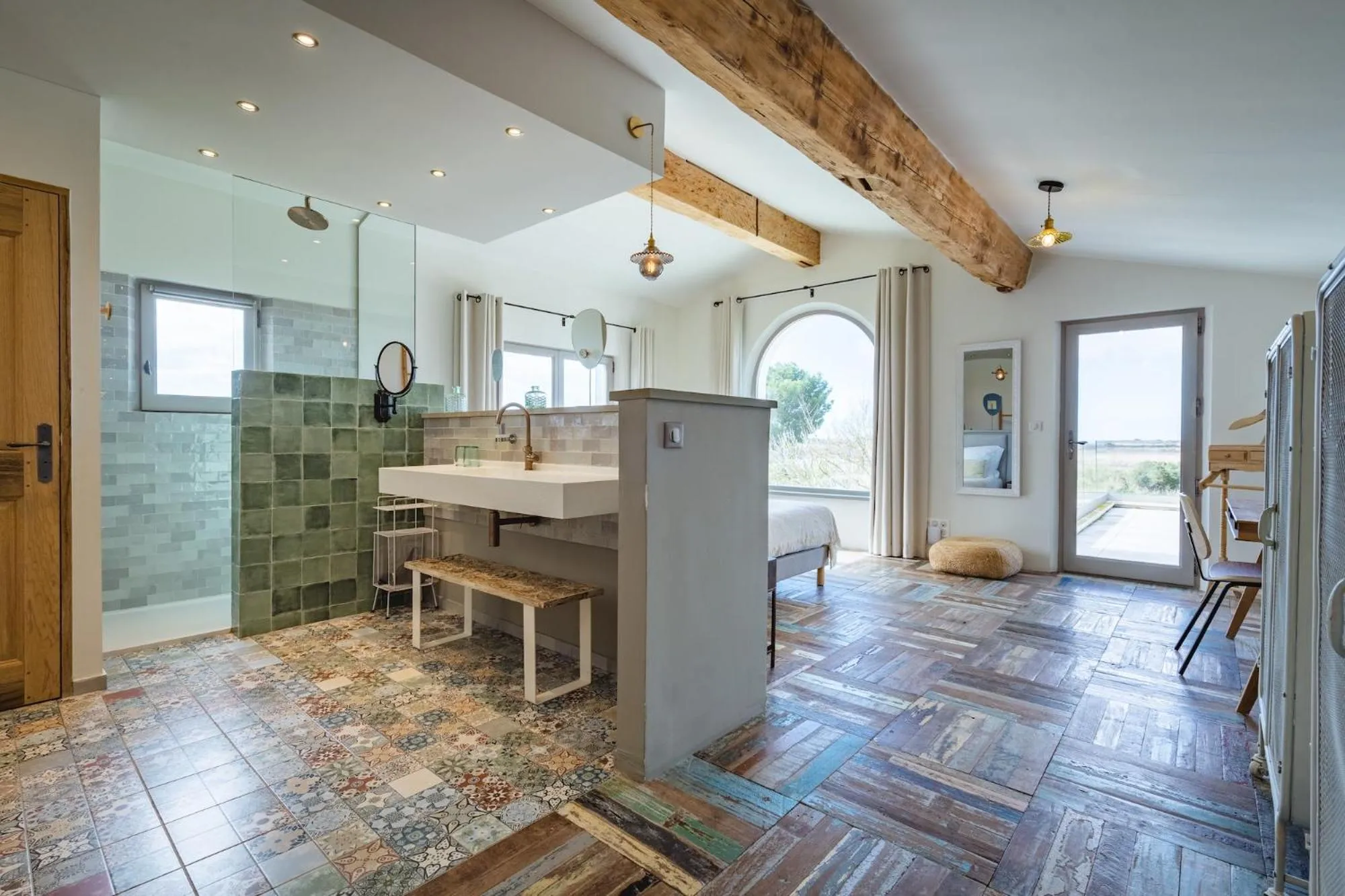 Shower in Mas du Couvin, maison d'hôtes en Camargue